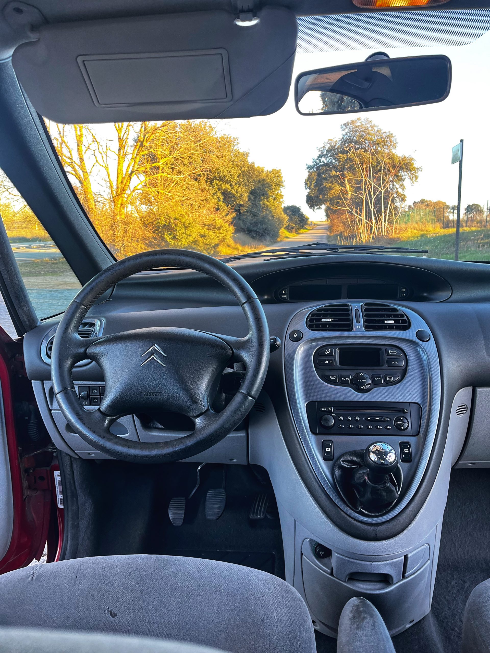 VENDIDO: Citröen Xsara Picasso Vivace 2.0 HDI 90cv