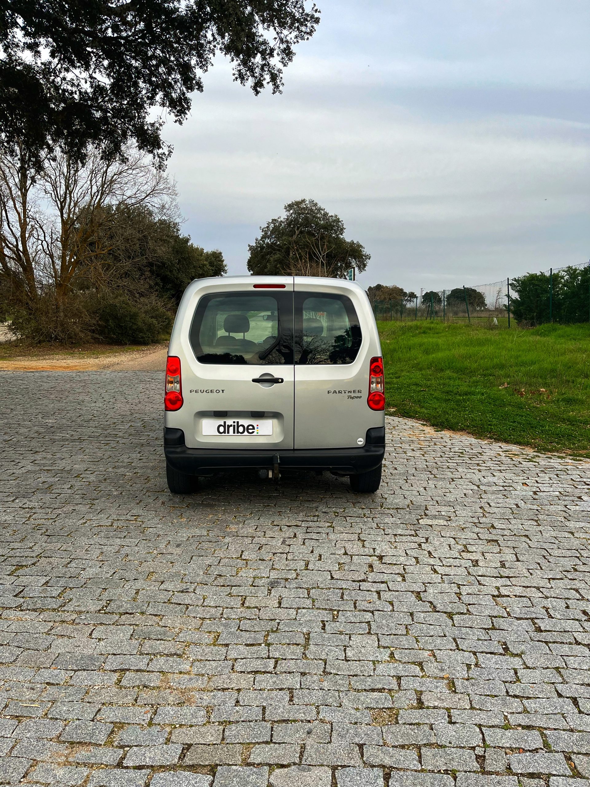 VENDIDO: PEUGEOT PARTNER TEPEE COMBI 1.6 HDI 90CV
