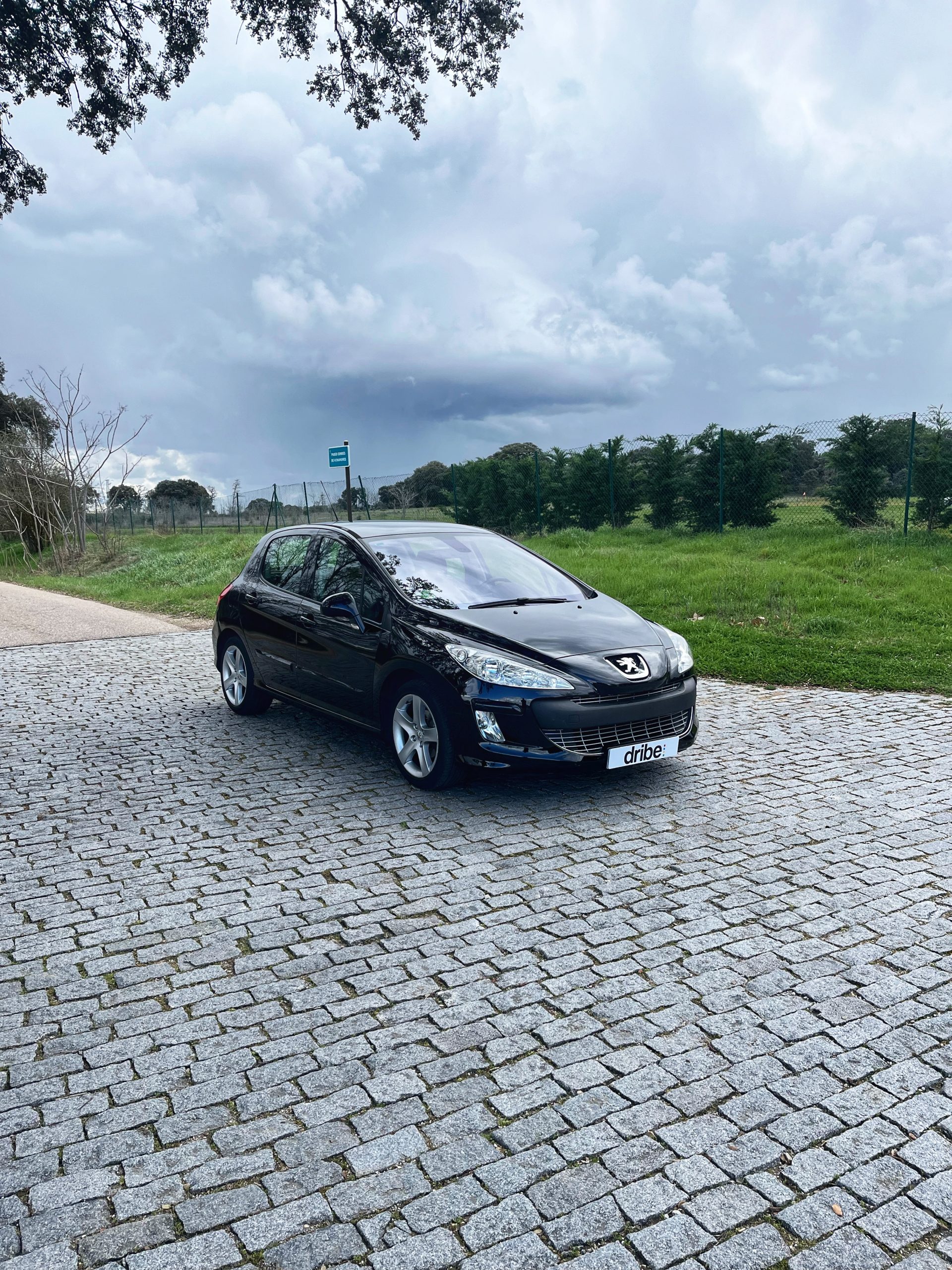 VENDIDO: PEUGEOT 308 PREMIUM 1.6 VTi 120cv