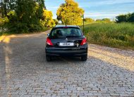 Vendido: Peugeot 207 Active 1.4 HDI 70cv