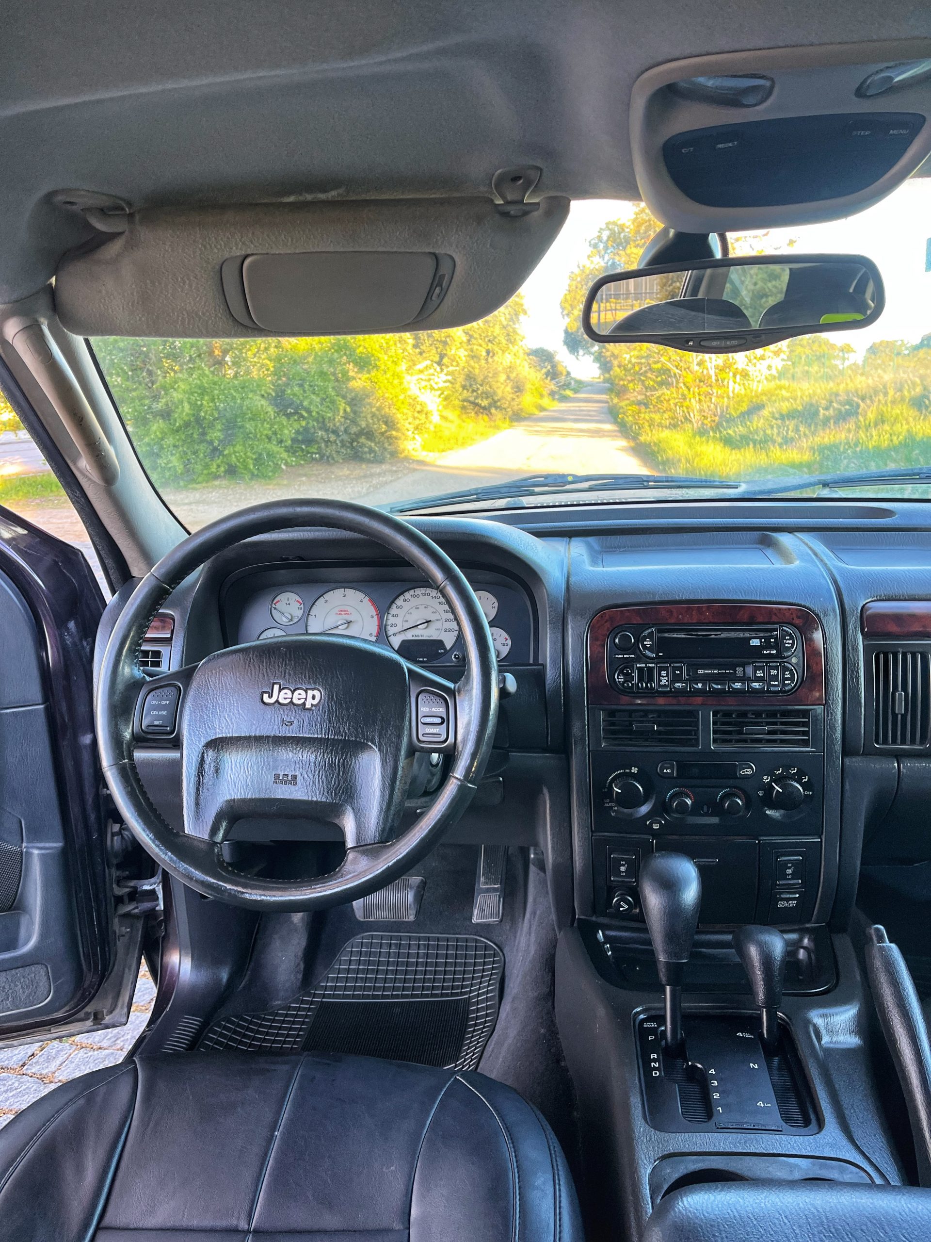 VENDIDO: Jeep Grand Cherokee Laredo 2.7 CRD 163cv