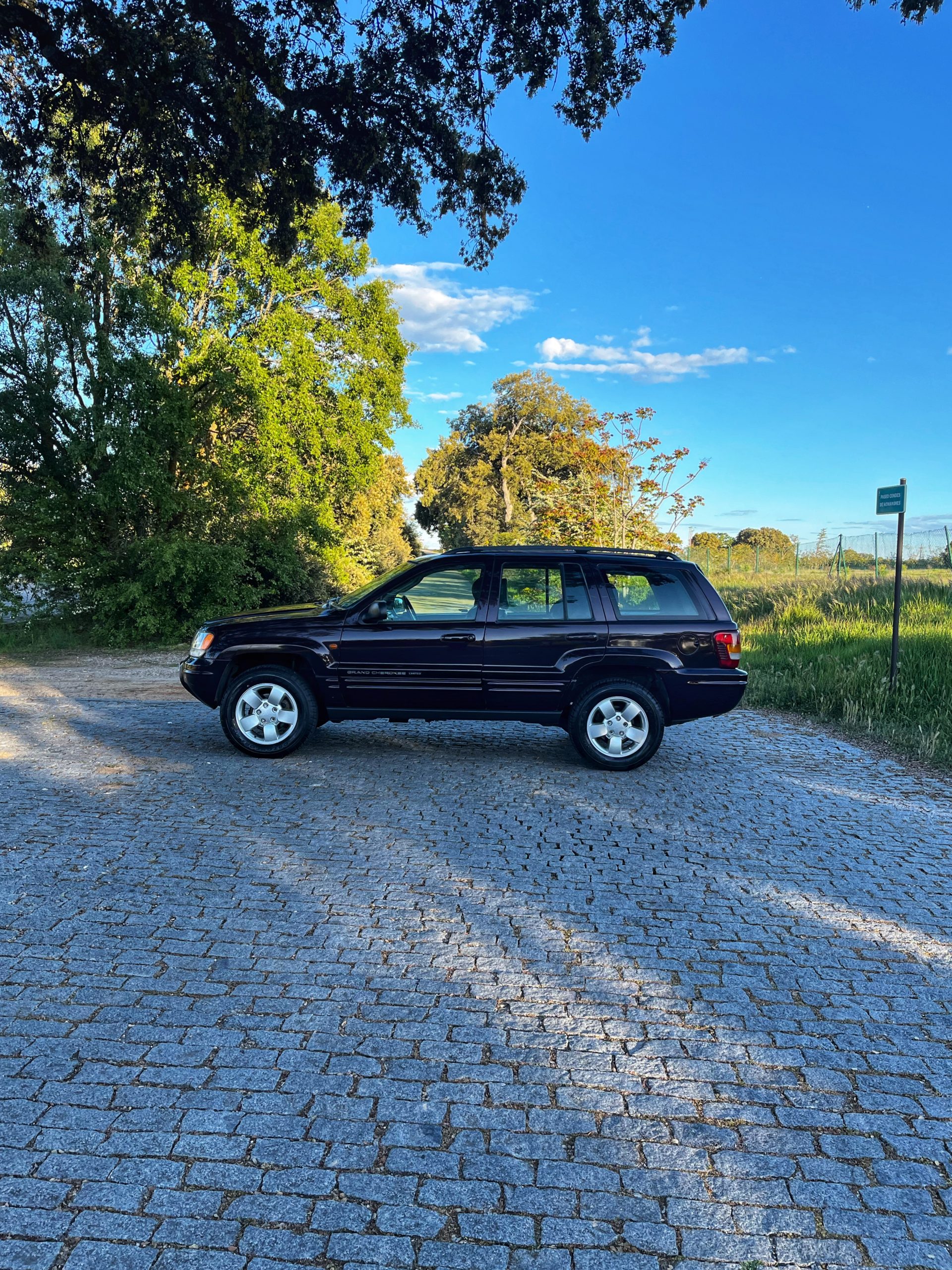 VENDIDO: Jeep Grand Cherokee Laredo 2.7 CRD 163cv