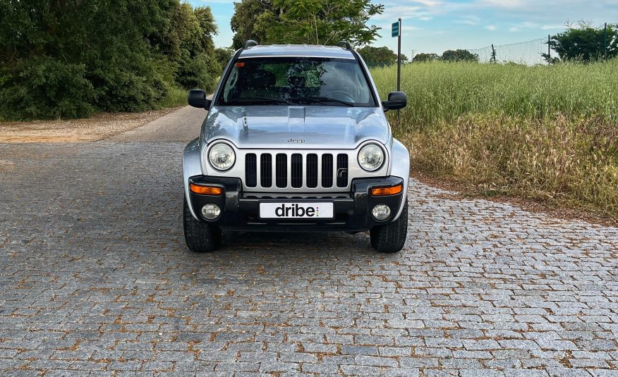 VENDIDO: Jeep Cherokee Sport 2.5CRD 143CV 4X4