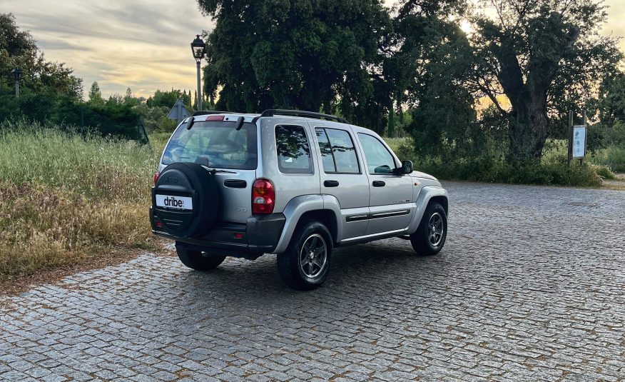 VENDIDO: Jeep Cherokee Sport 2.5CRD 143CV 4X4