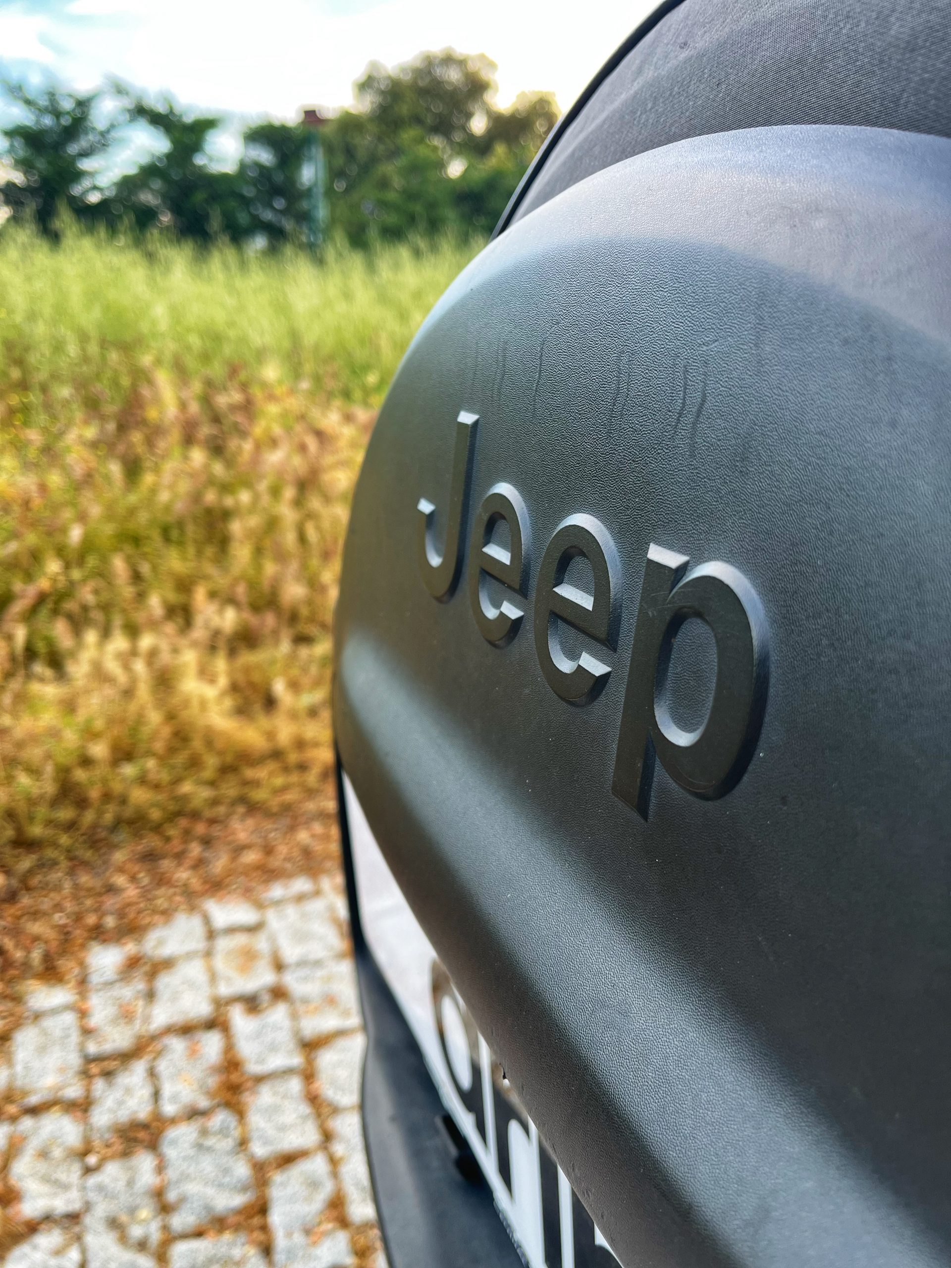 VENDIDO: Jeep Cherokee Sport 2.5CRD 143CV 4X4