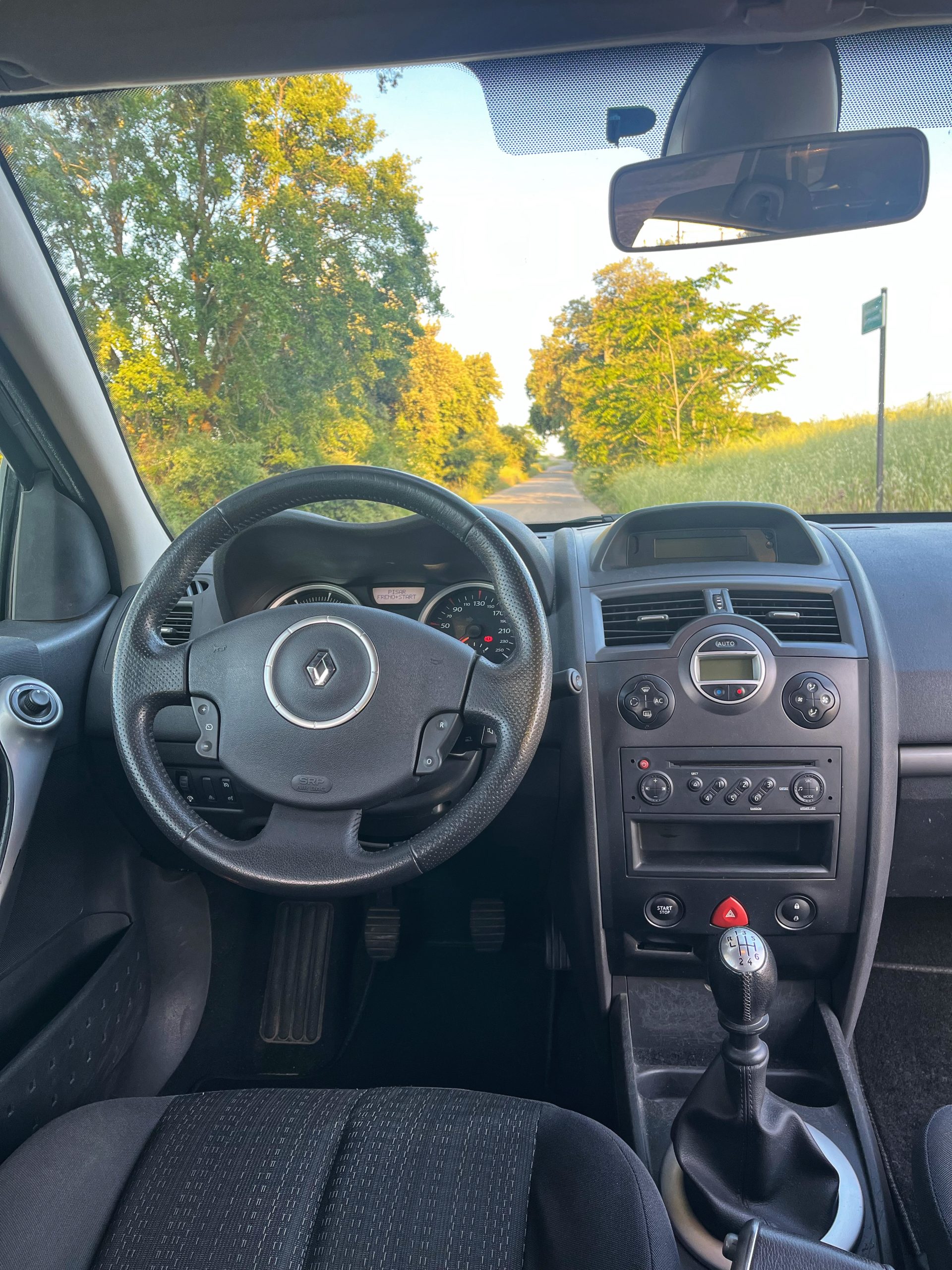 VENDIDO: Renault Megane Grand Tour Dynamique dCI 105cv