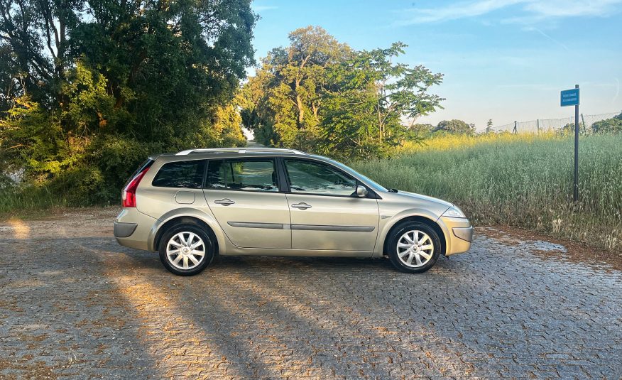 VENDIDO: Renault Megane Grand Tour Dynamique dCI 105cv