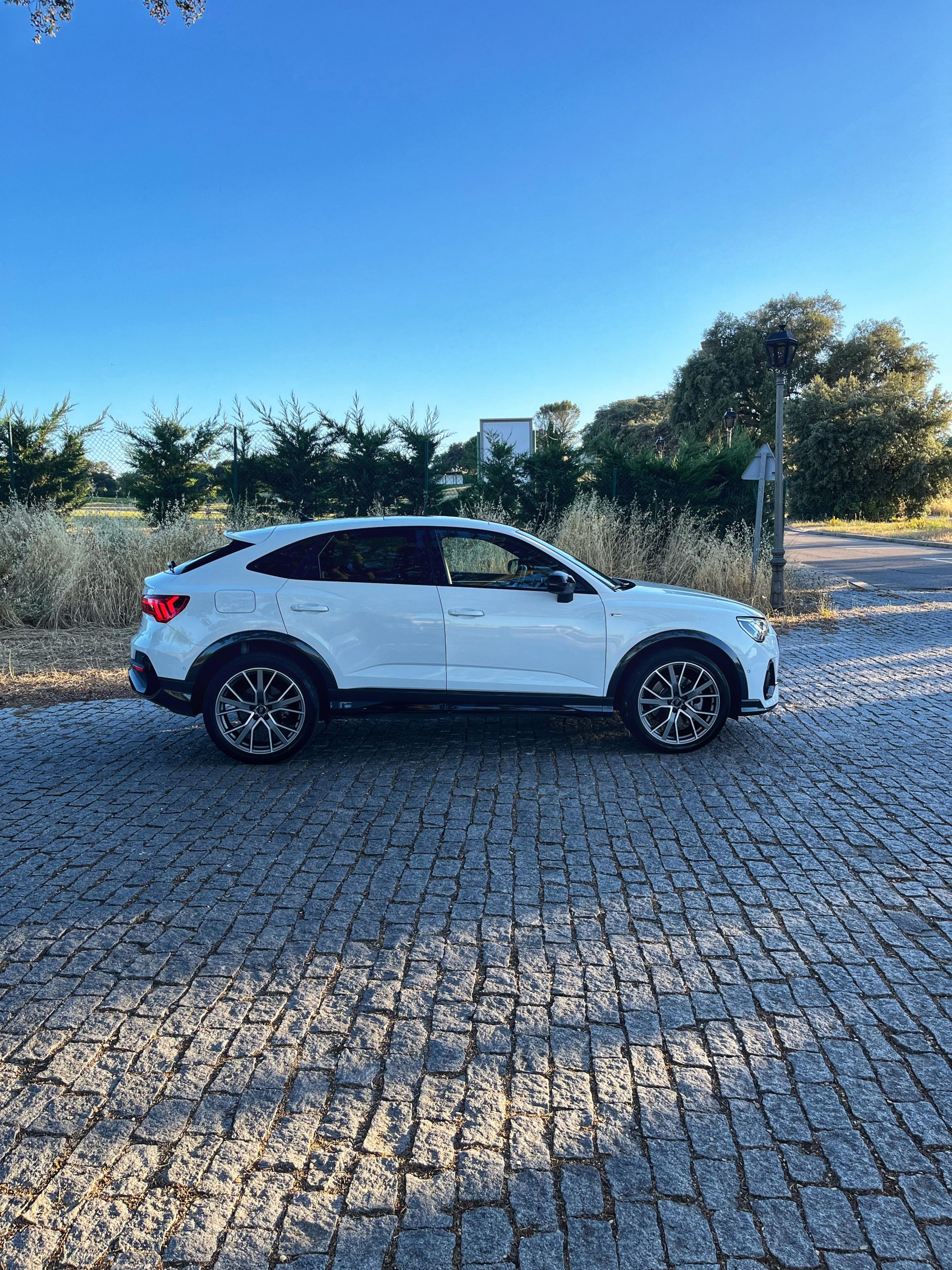 VENDIDO: Audi Q3 Sportback Black Line 40 TDI 190cv Quattro S Tronic