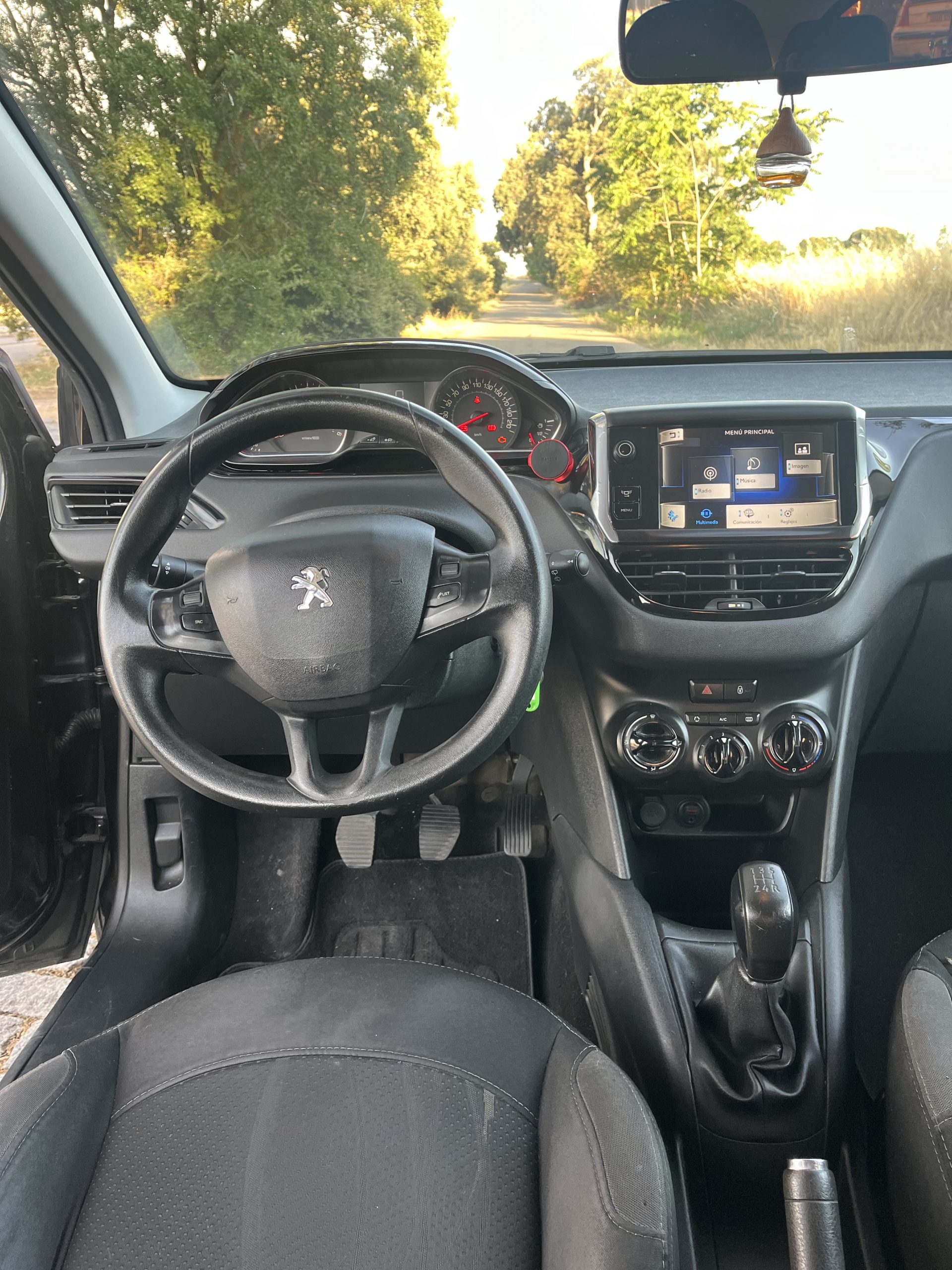 VENDIDO: Peugeot 208 Active 1.6 eHDI 92cv