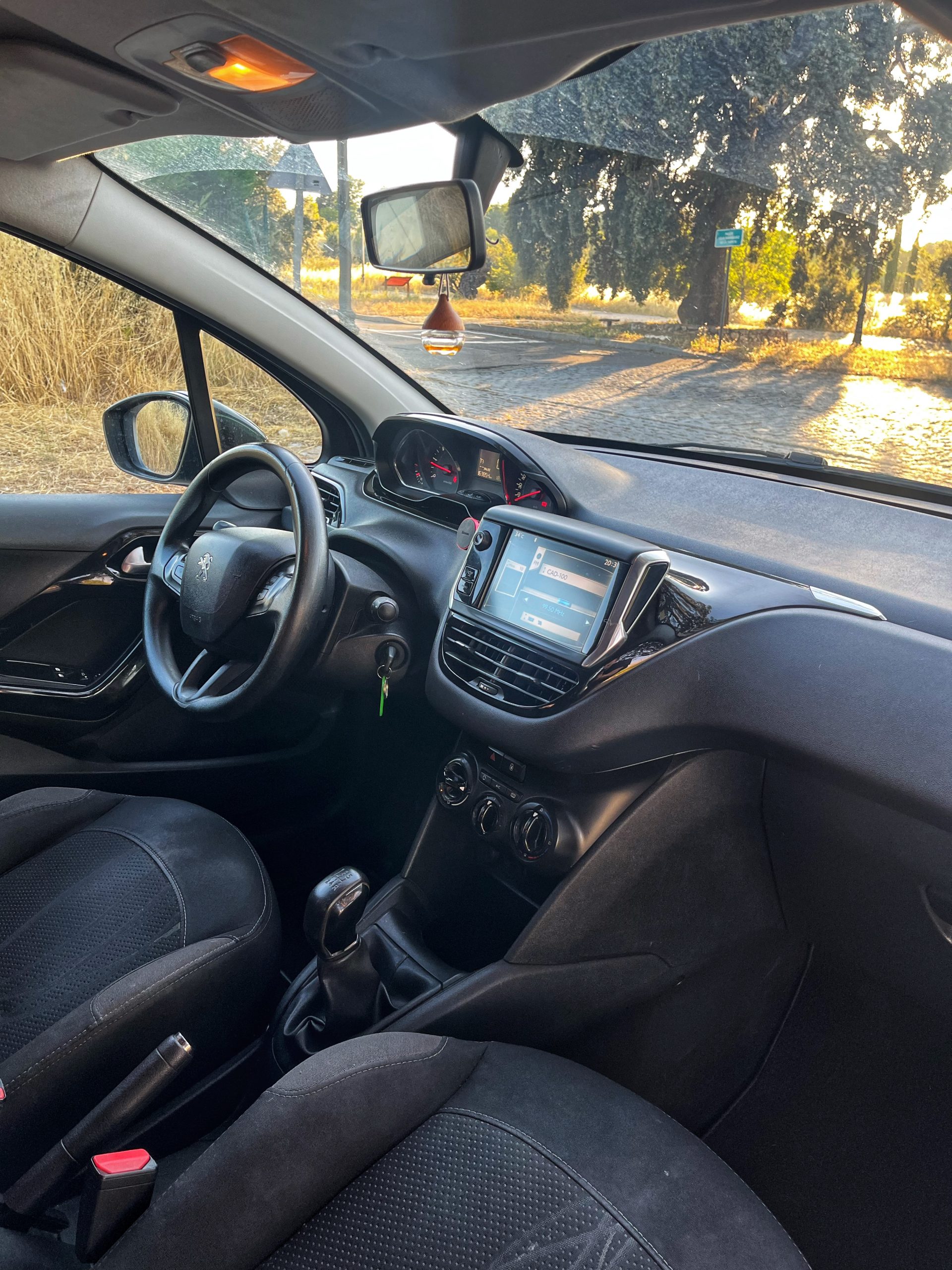 VENDIDO: Peugeot 208 Active 1.6 eHDI 92cv