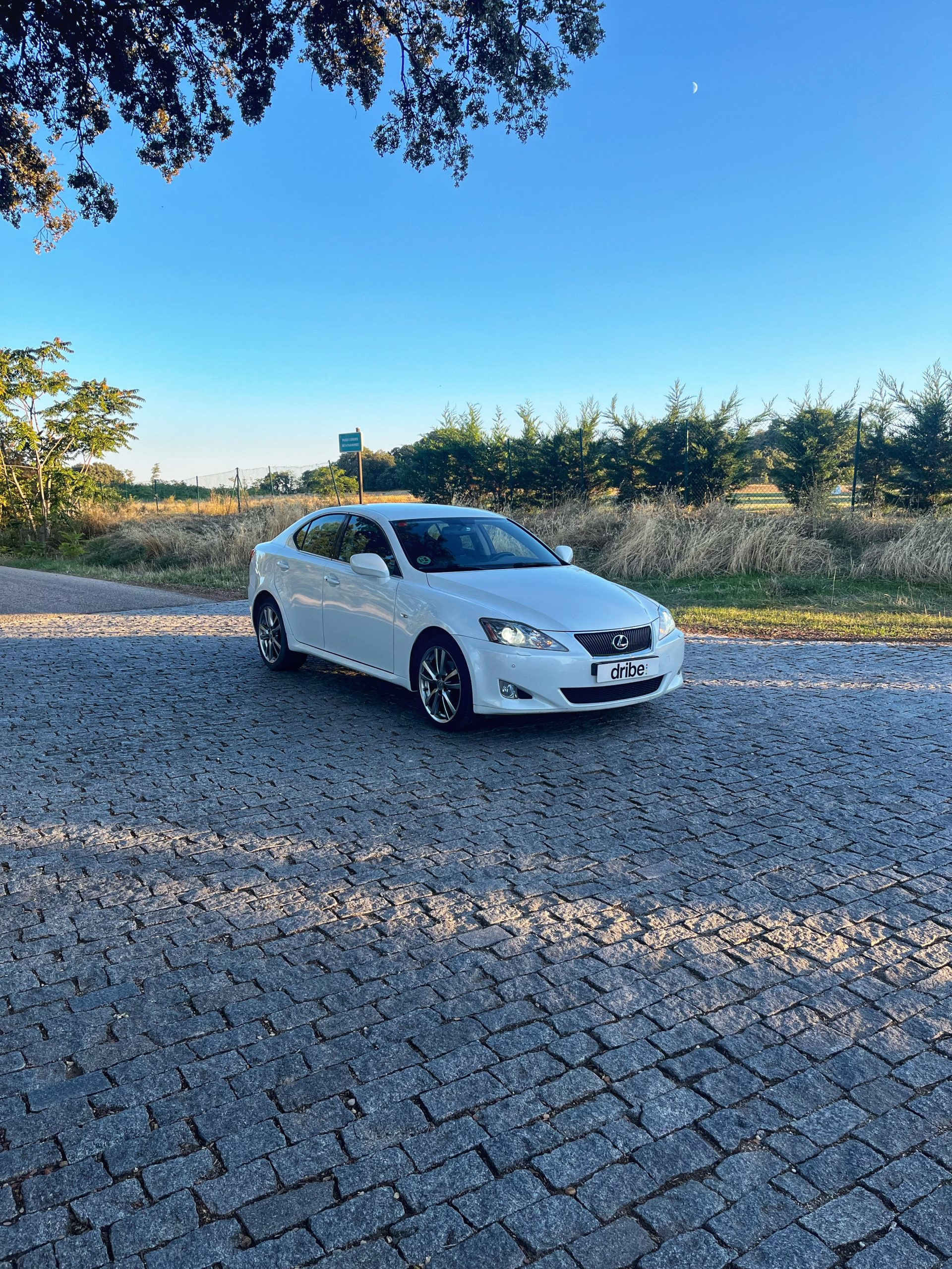 VENDIDO: LEXUS IS 220d SPORT 2.2d 177cv