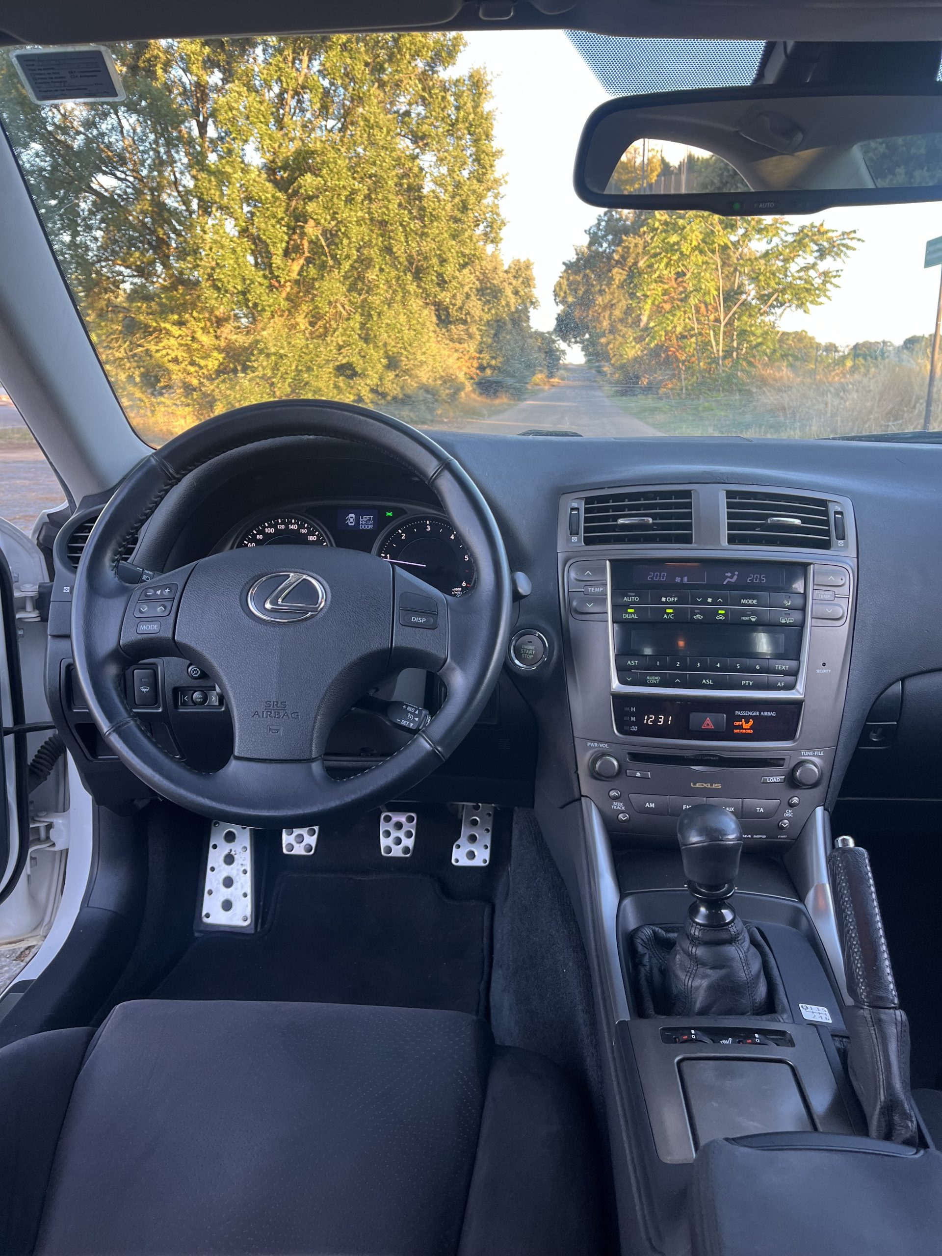 VENDIDO: LEXUS IS 220d SPORT 2.2d 177cv