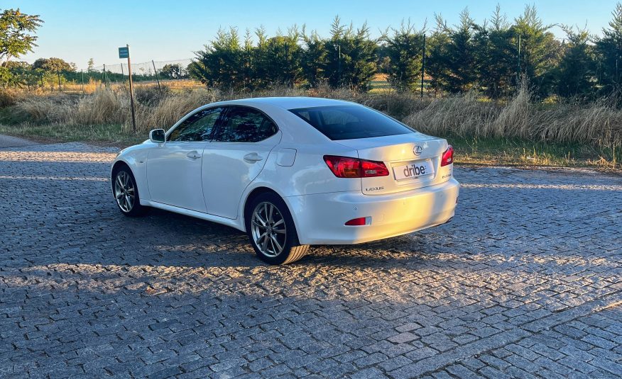 VENDIDO: LEXUS IS 220d SPORT 2.2d 177cv