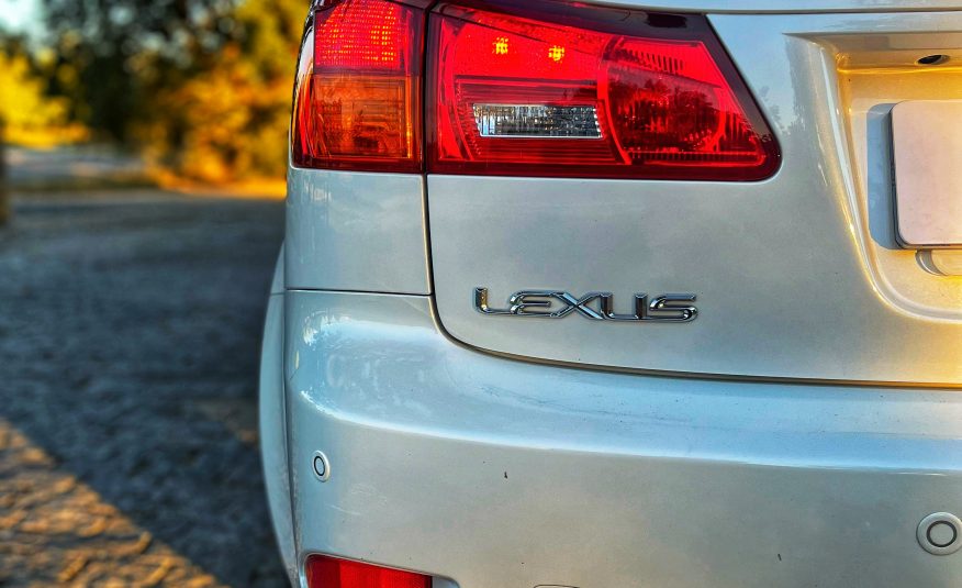 VENDIDO: LEXUS IS 220d SPORT 2.2d 177cv