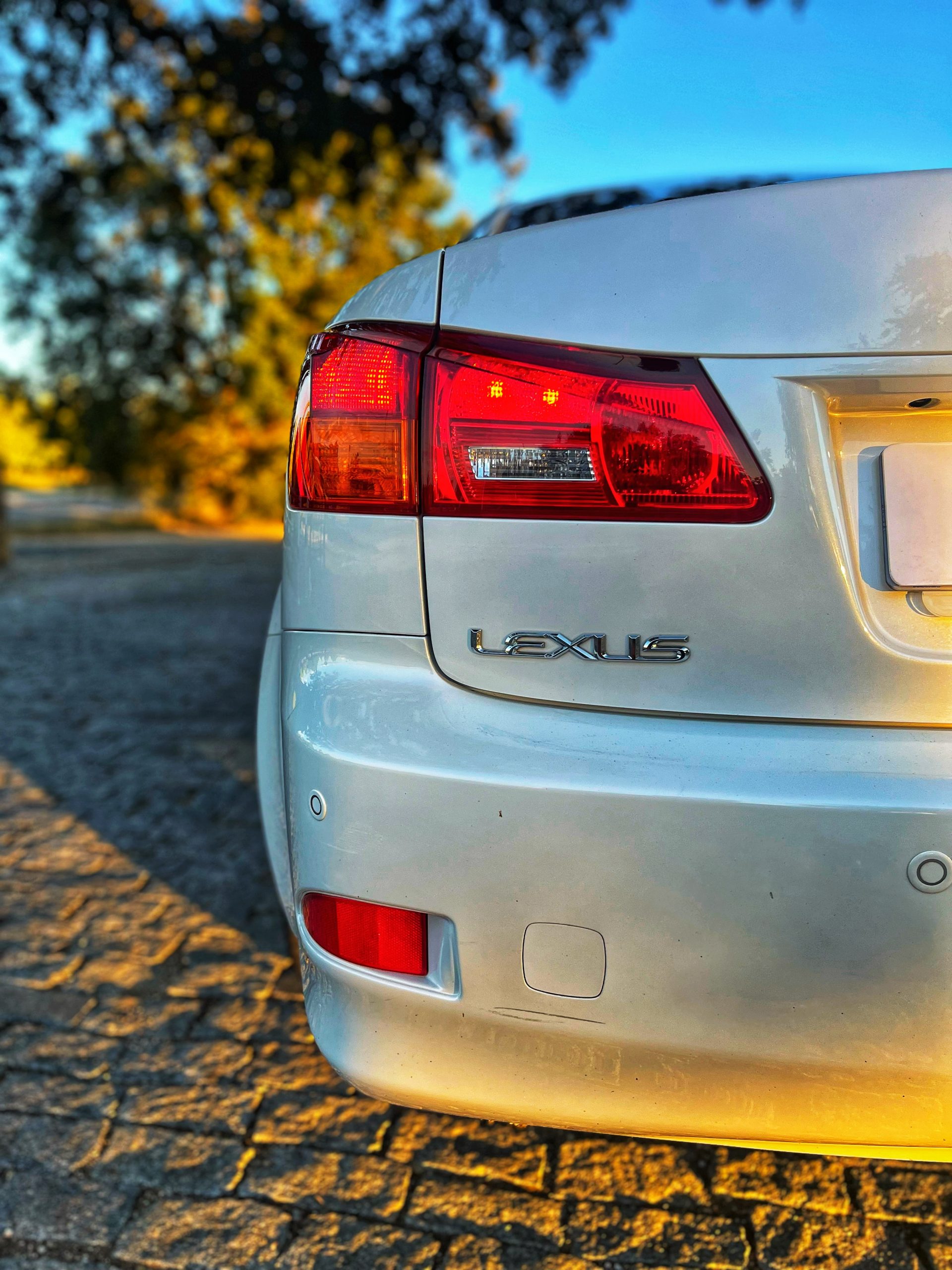 VENDIDO: LEXUS IS 220d SPORT 2.2d 177cv