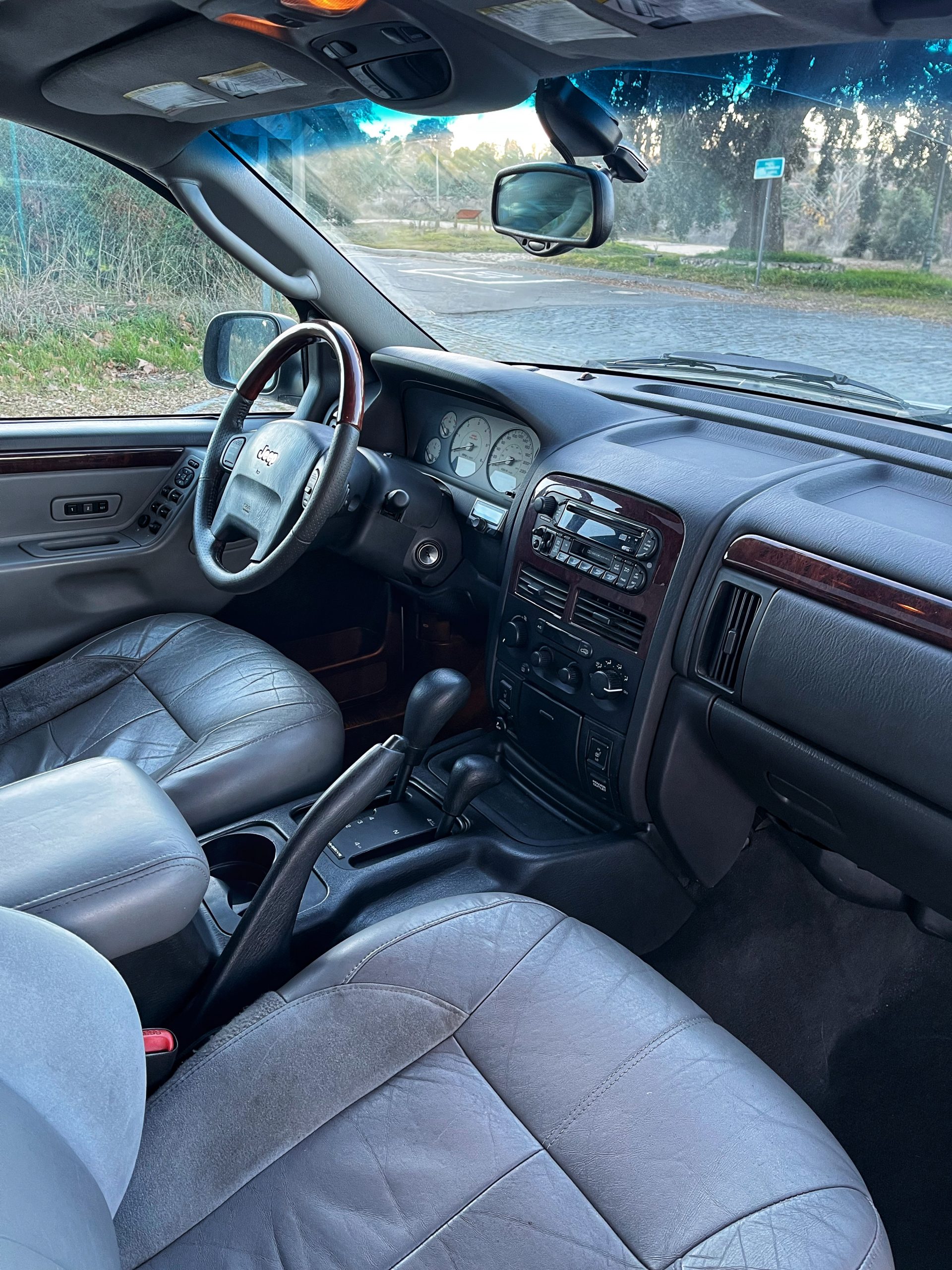 VENDIDO: JEEP GRAND CHEROKEE OVERLAND 2.7 CRD 163CV