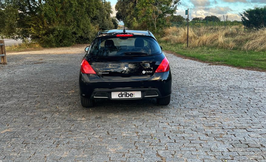 VENDIDO: Peugeot 308 Premium 1.6 VTi 120cv