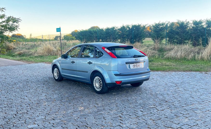 VENDIDO: FORD FOCUS TREND 1.6 100CV