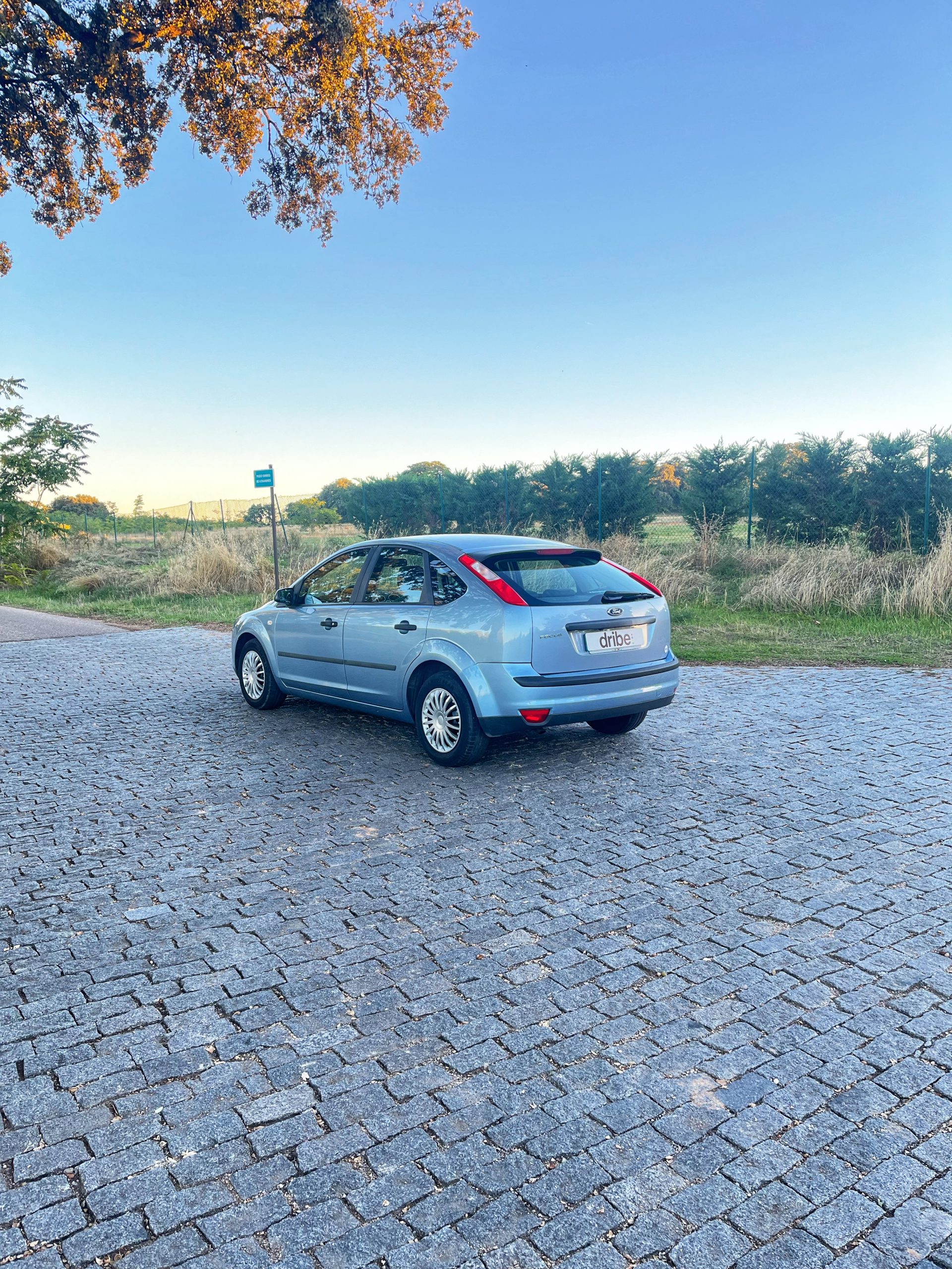 VENDIDO: FORD FOCUS TREND 1.6 100CV