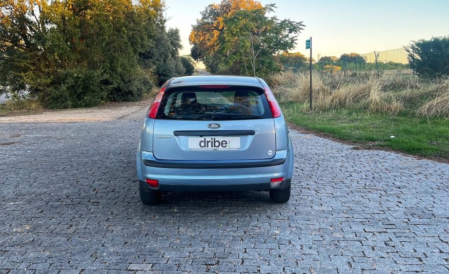 VENDIDO: FORD FOCUS TREND 1.6 100CV
