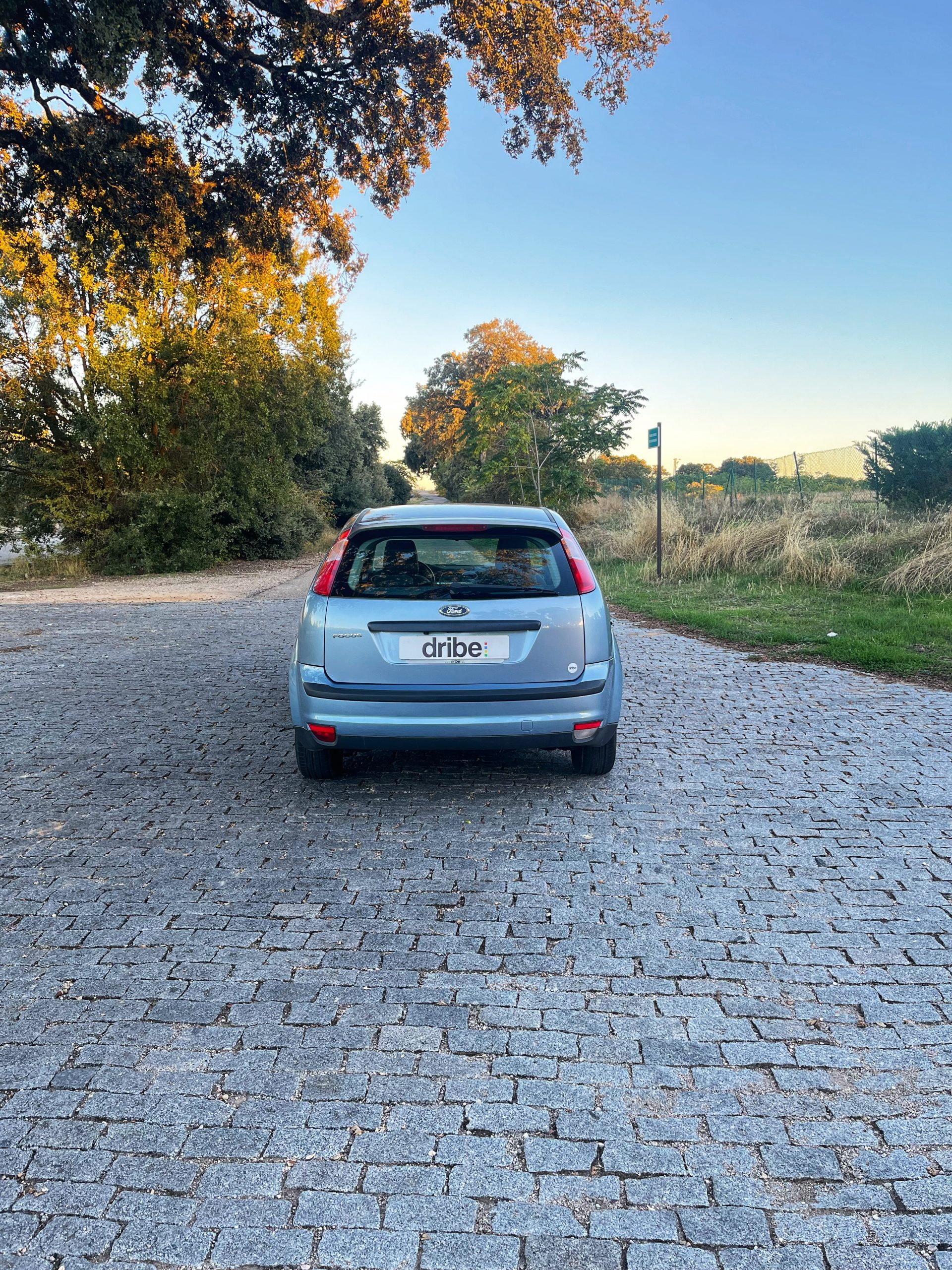 VENDIDO: FORD FOCUS TREND 1.6 100CV