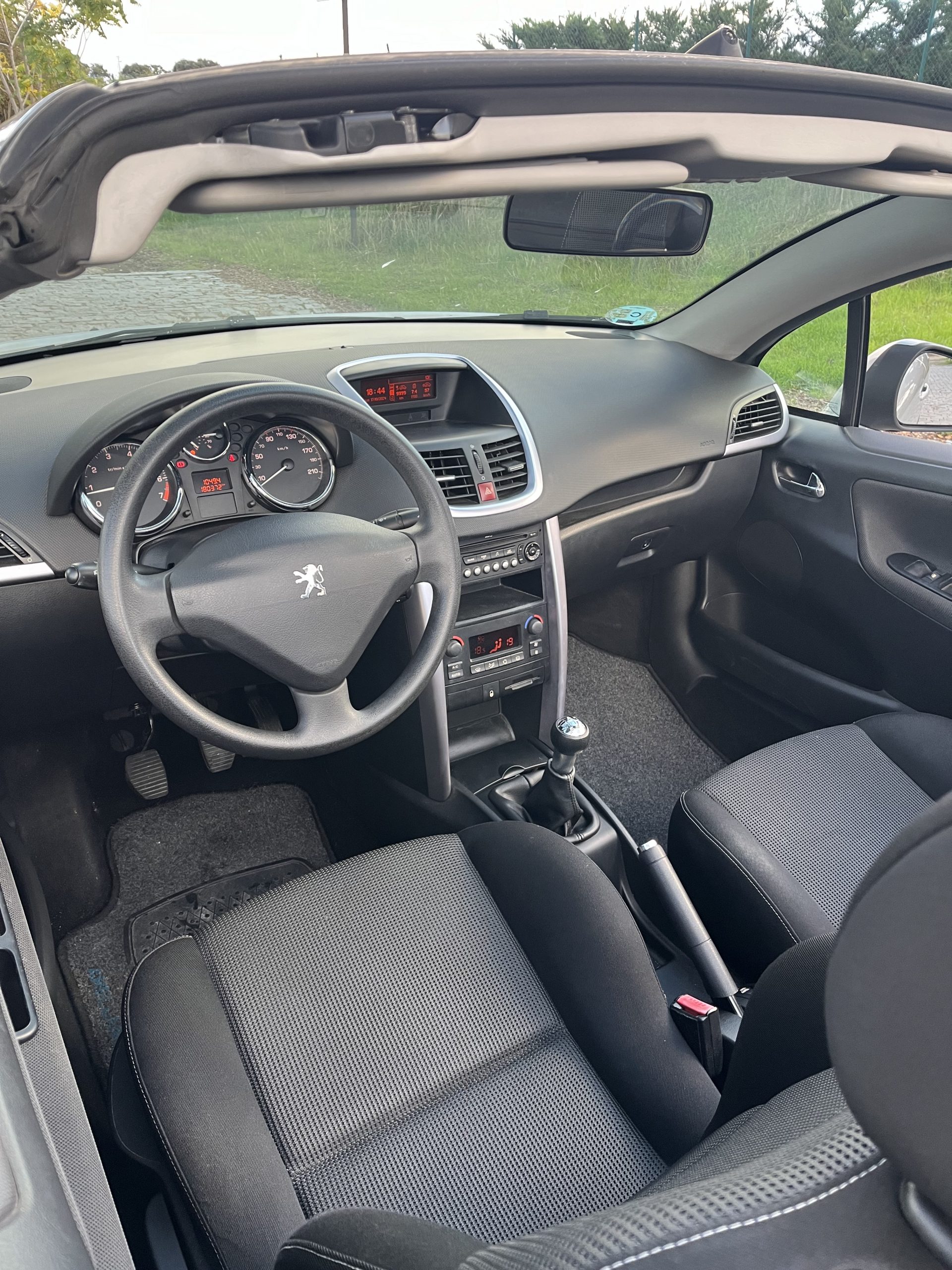 VENDIDO: PEUGEOT 207 CC 1.6 120CV