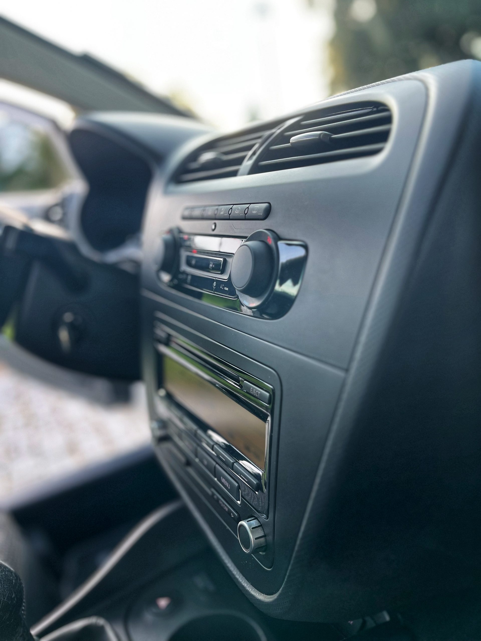 VENDIDO: SEAT LEON STYLE 1.6 TDI 105CV