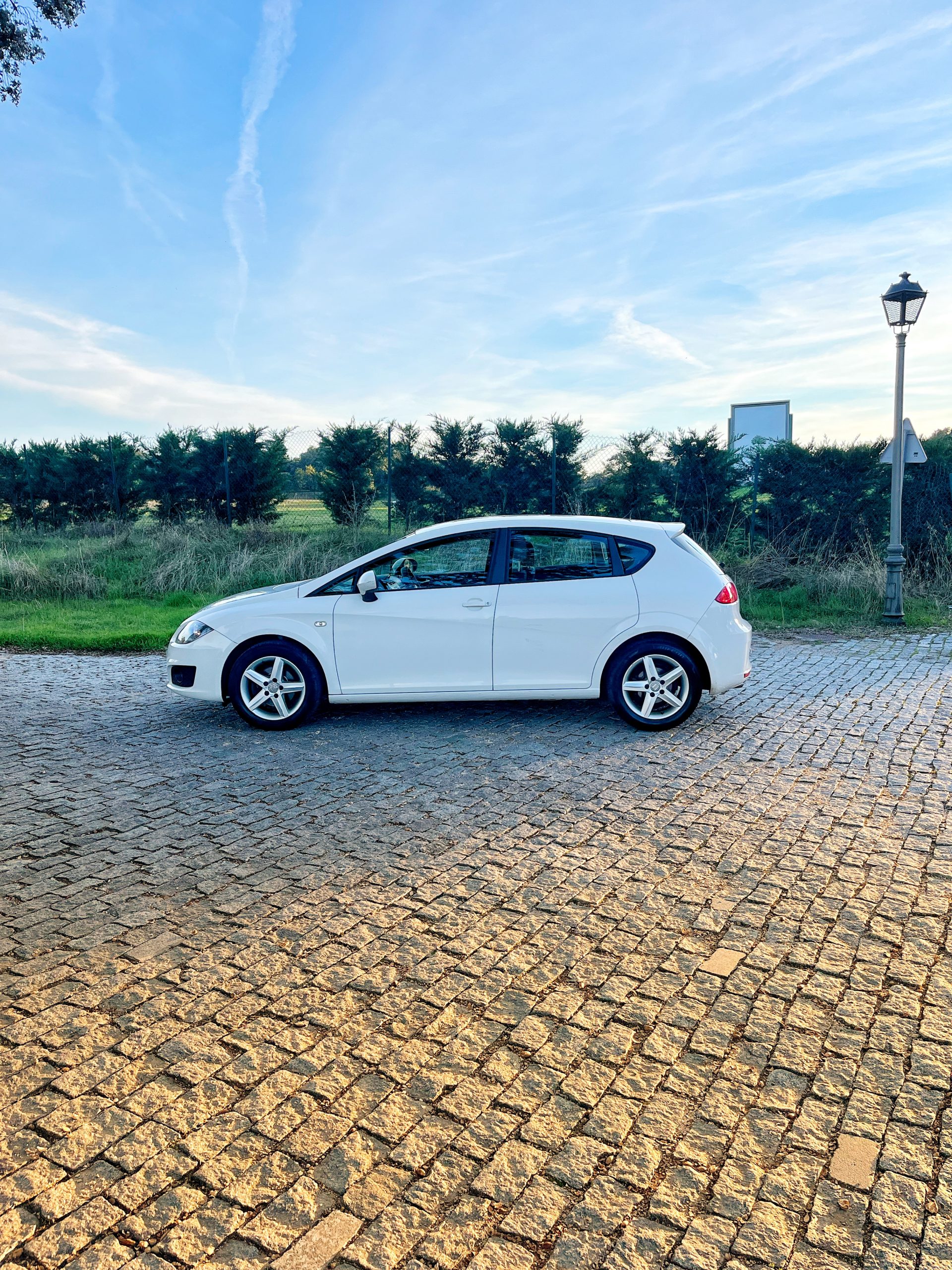 VENDIDO: SEAT LEON STYLE 1.6 TDI 105CV