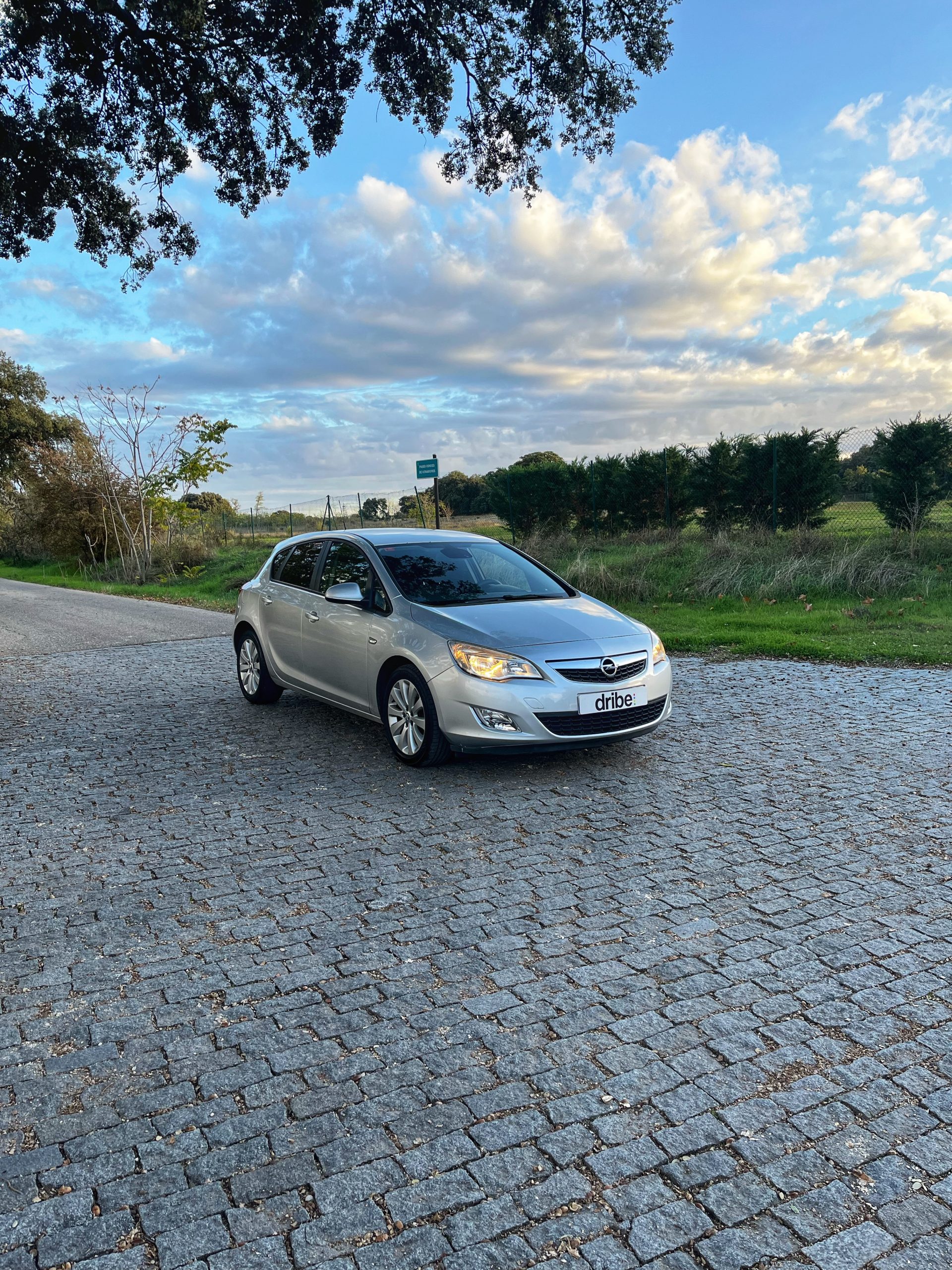 VENDIDO: OPEL ASTRA SPORT 1.6 115CV