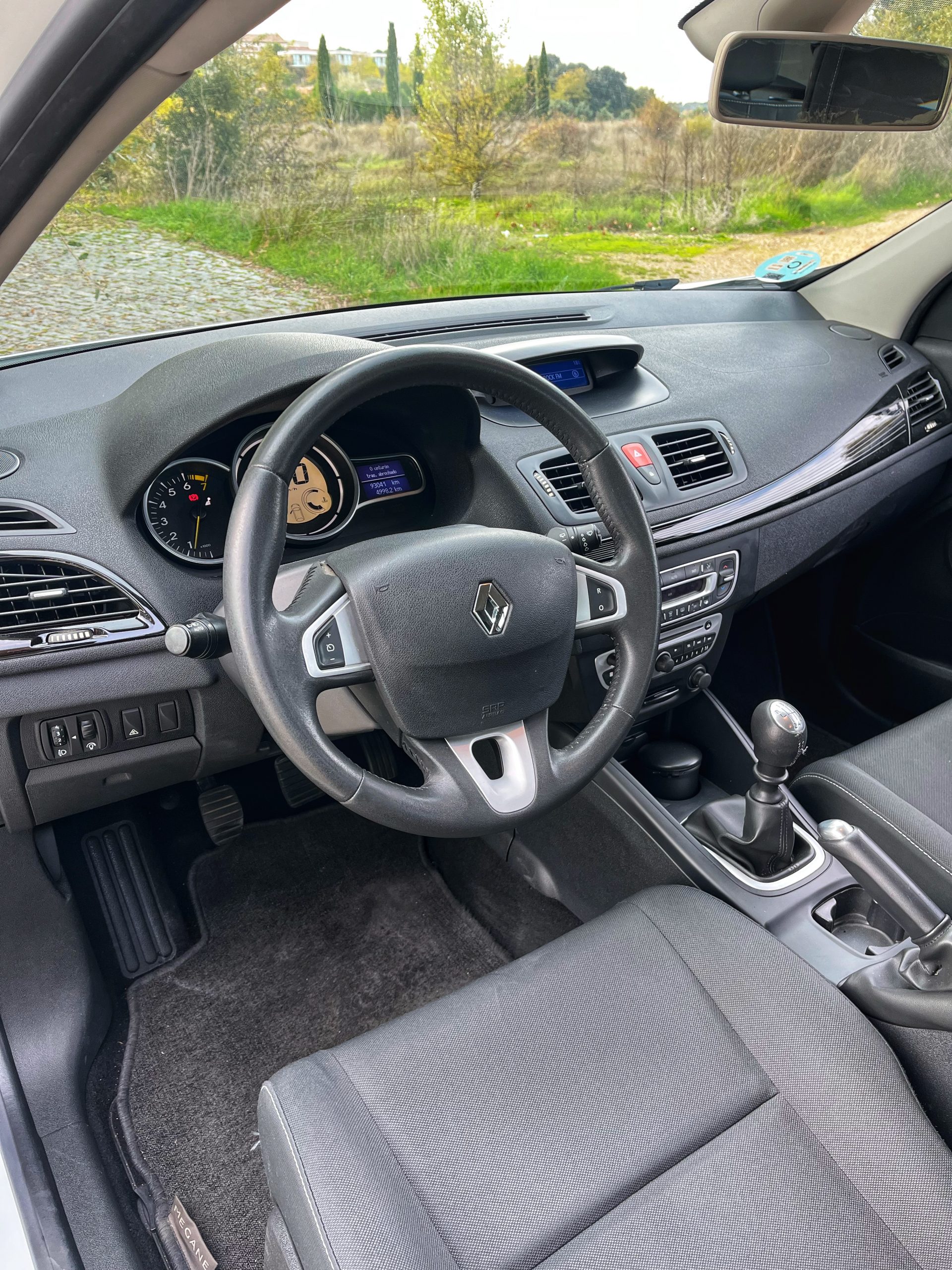 VENDIDO: RENAULT MEGANE EMOTION 1.6 110cv