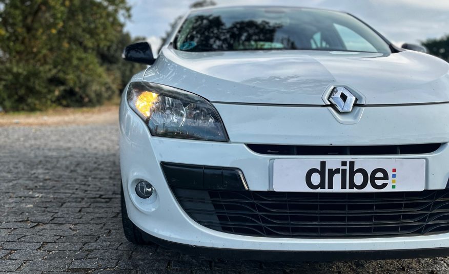 VENDIDO: RENAULT MEGANE EMOTION 1.6 110cv