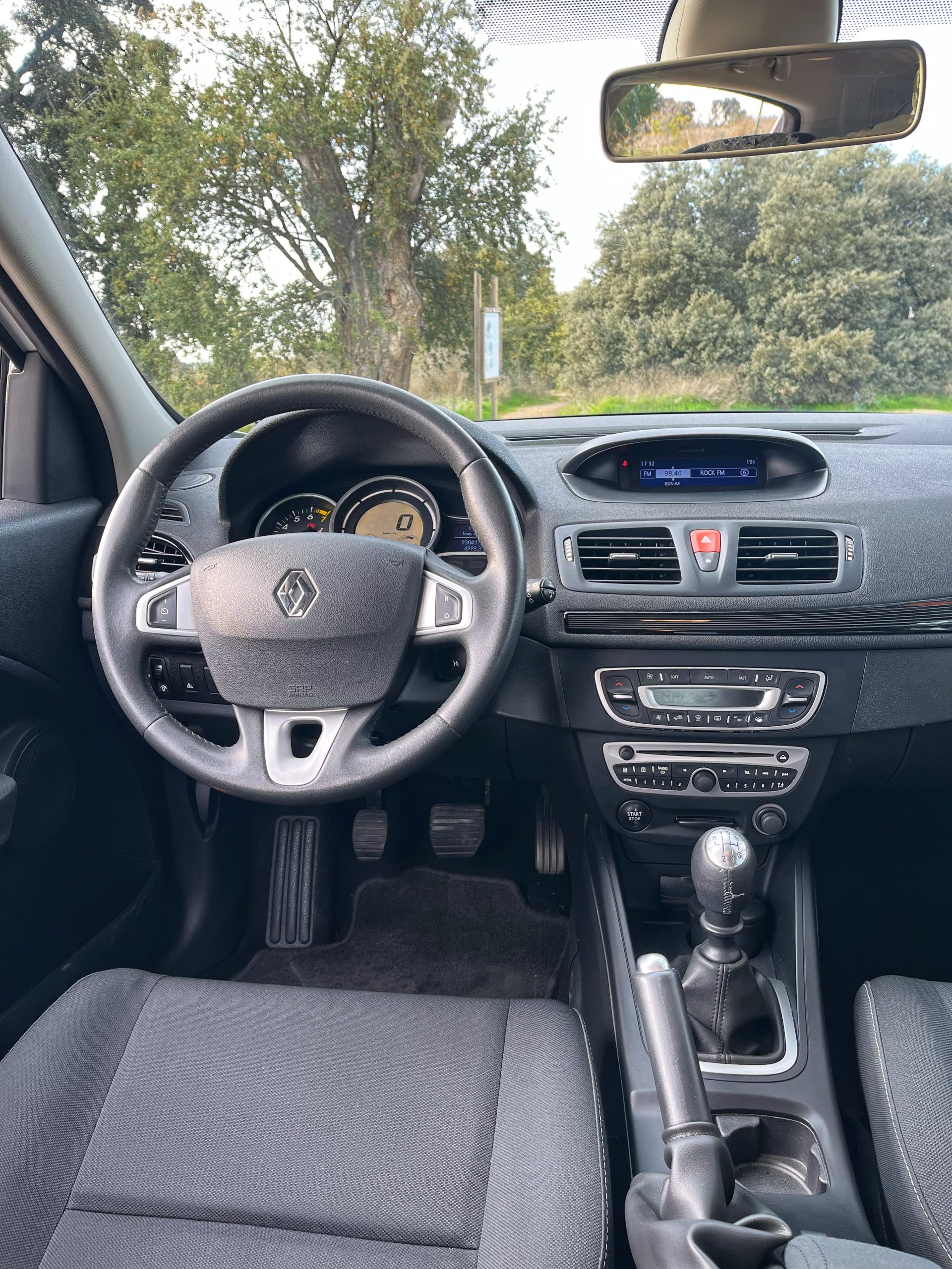 VENDIDO: RENAULT MEGANE EMOTION 1.6 110cv