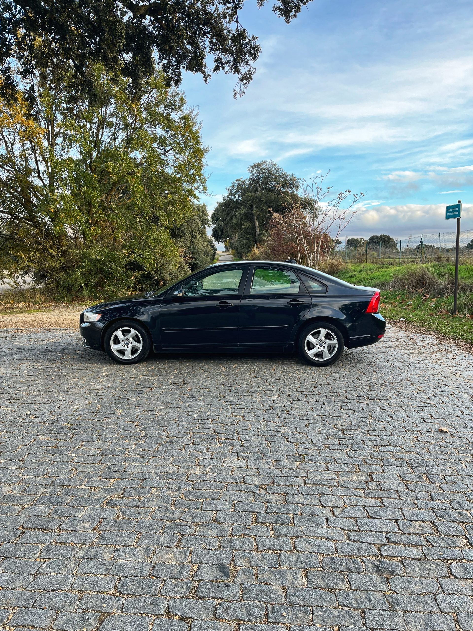 VENDIDO: VOLVO S40 BUSINESS 1.6D 115CV
