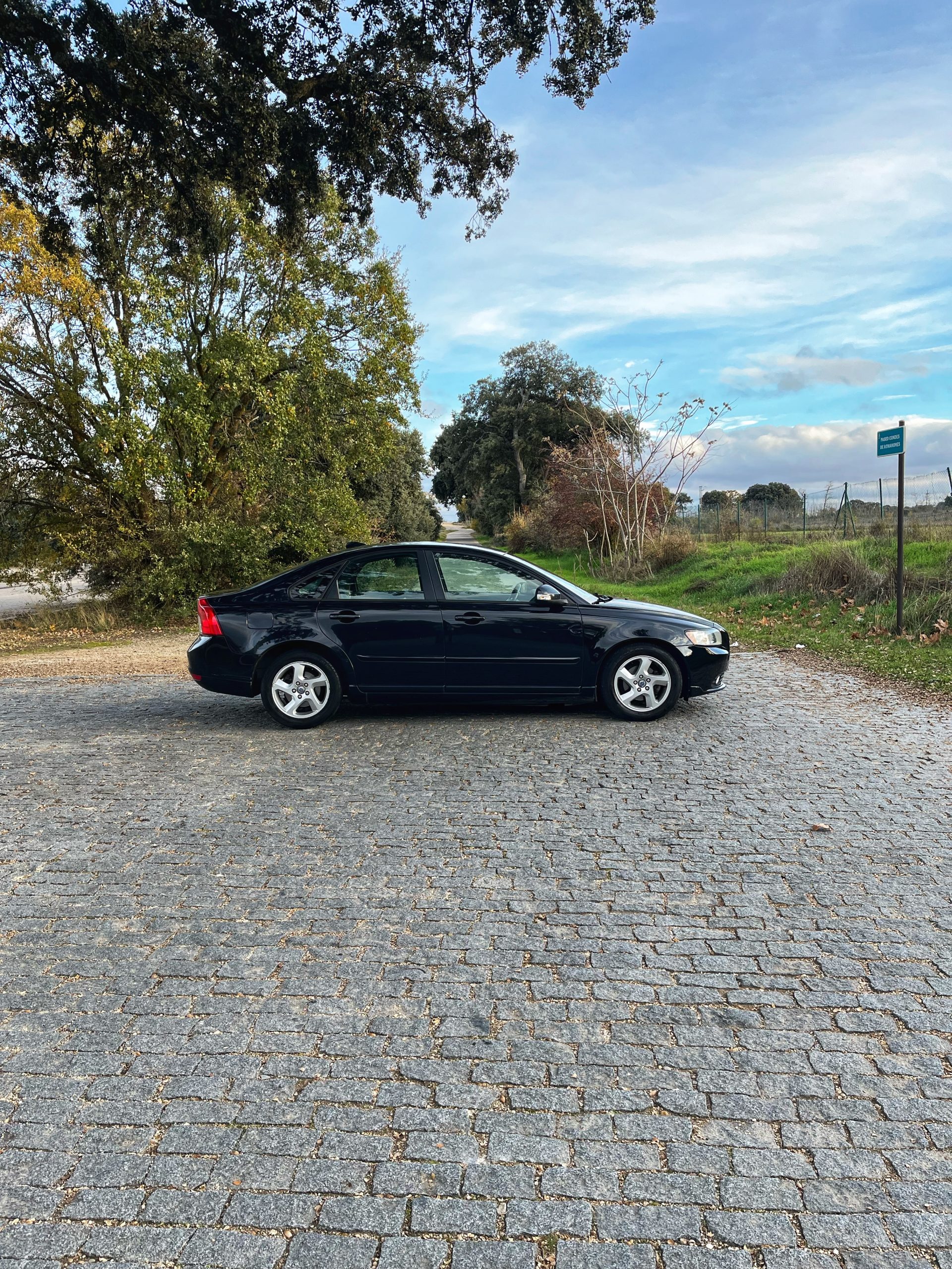 VENDIDO: VOLVO S40 BUSINESS 1.6D 115CV
