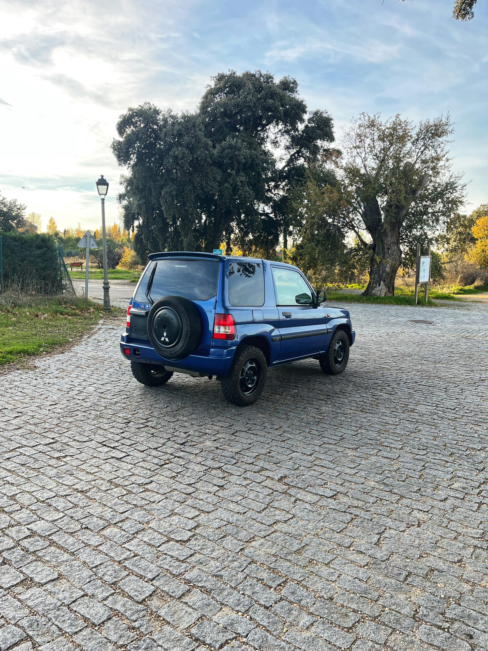 VENDIDO: MITSUBISHI MONTERO iO 1.8 GDI 120CV 4X4