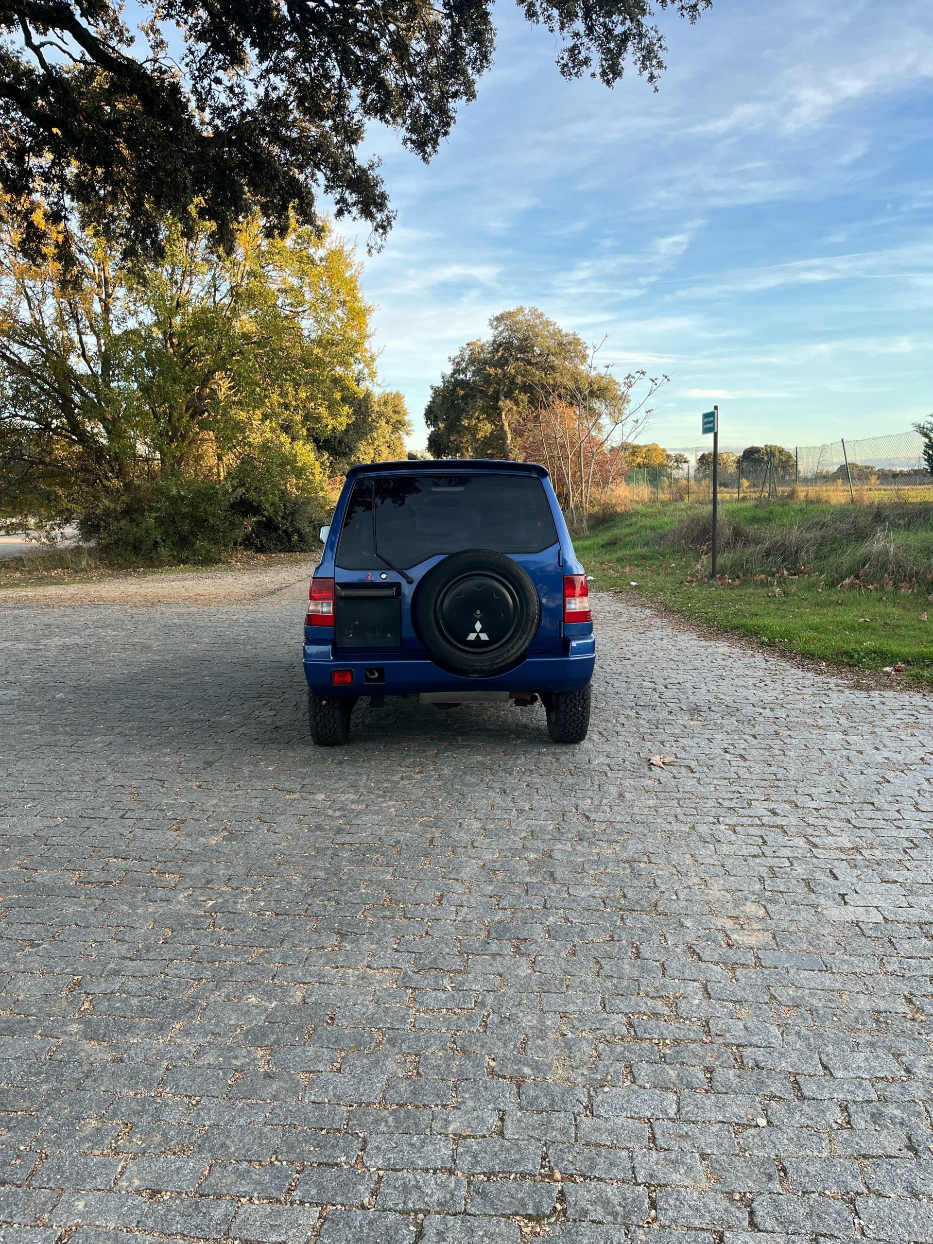 VENDIDO: MITSUBISHI MONTERO iO 1.8 GDI 120CV 4X4