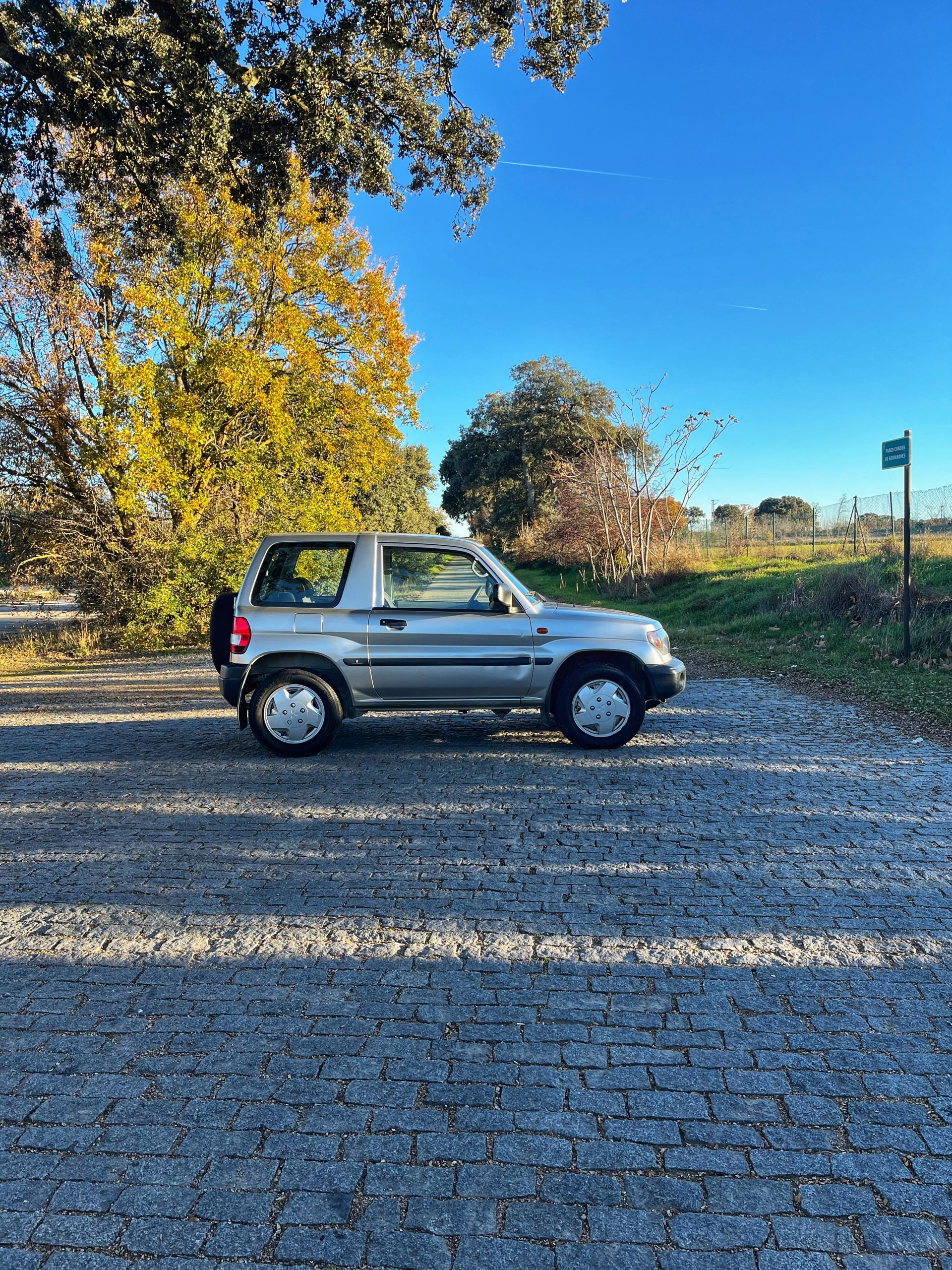 VENDIDO: MITSUBISHI MONTERO iO 1.8 GDI 120CV 4X4