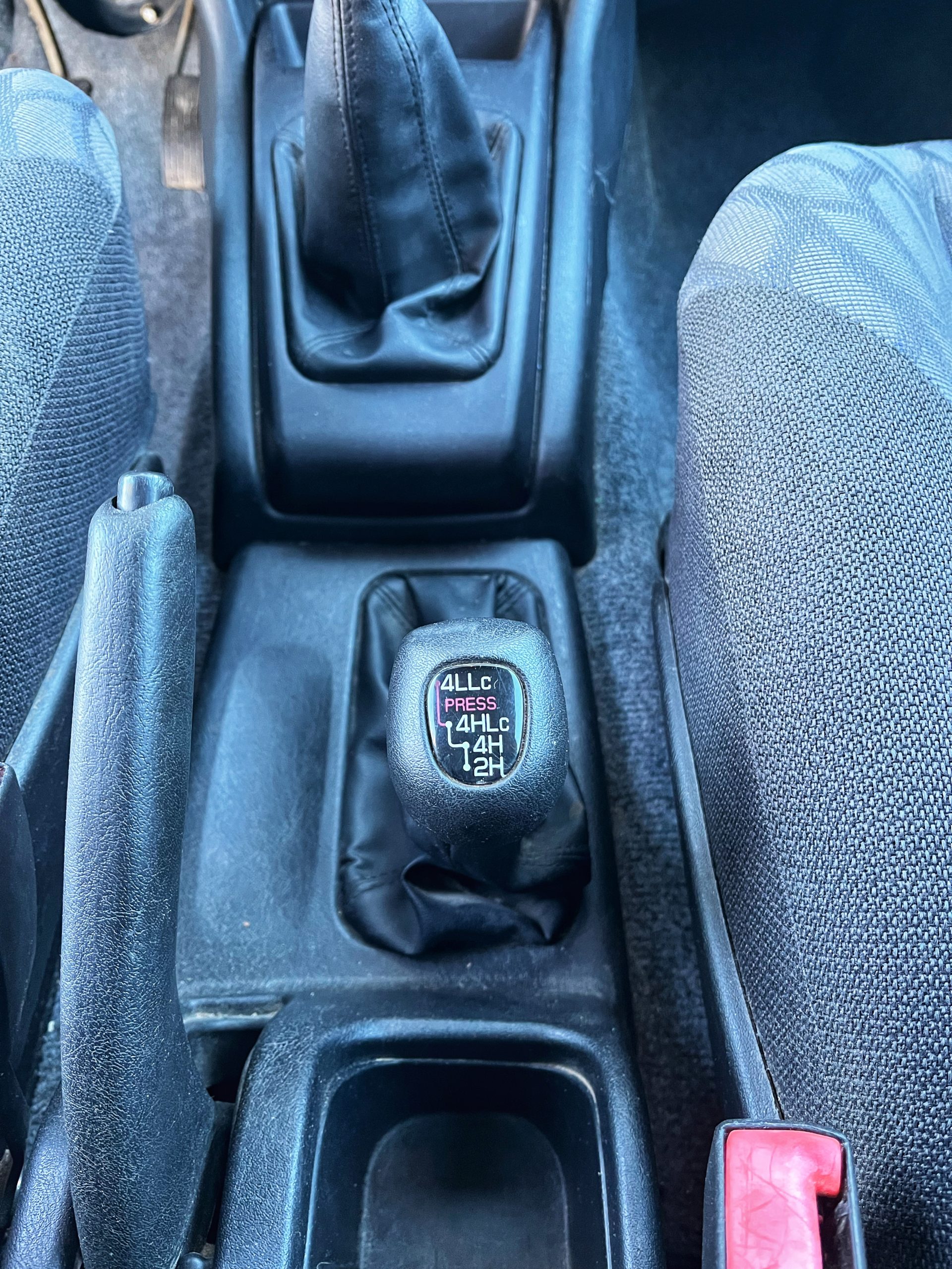 VENDIDO: MITSUBISHI MONTERO iO 1.8 GDI 120CV 4X4