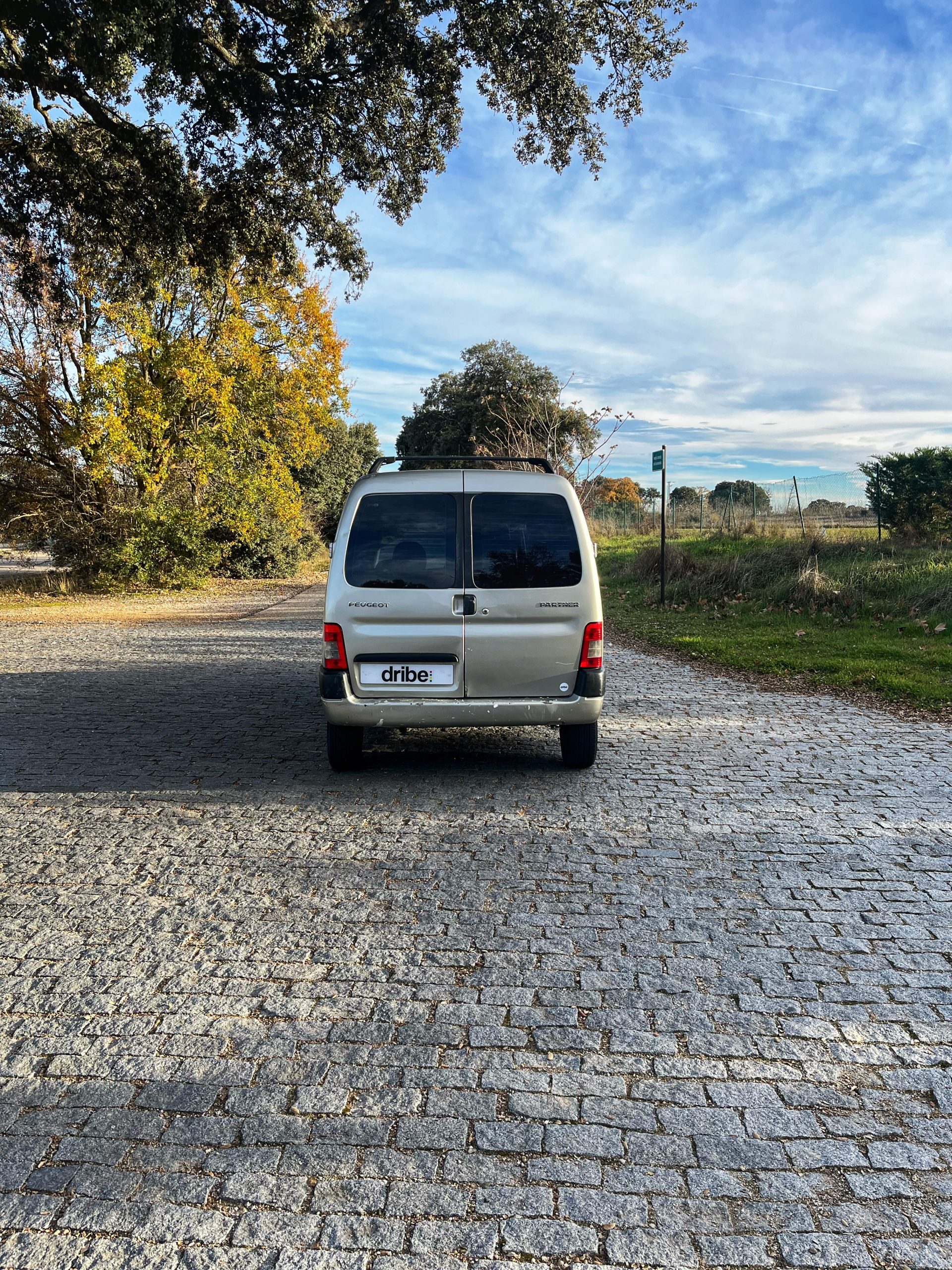 VENDIDA: PEUGEOT PARTNER TOTEM 1.9D 70CV