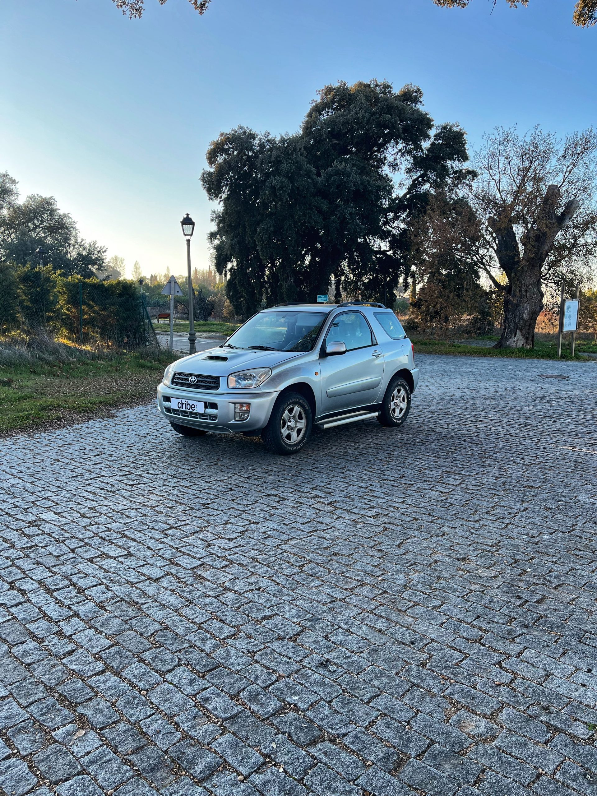 VENDIDO: TOYOTA RAV4 2.0 VVTi 150cv 4×4