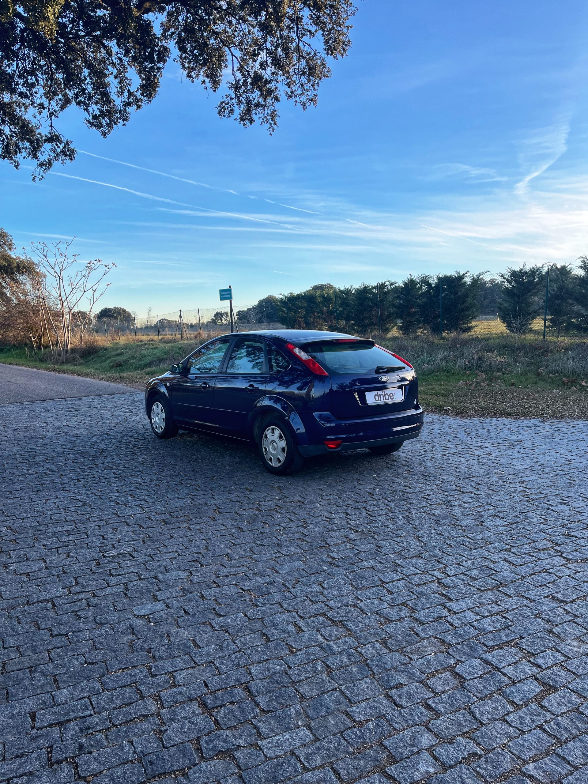 VENDIDO: FORD FOCUS TREND 1.6 100CV