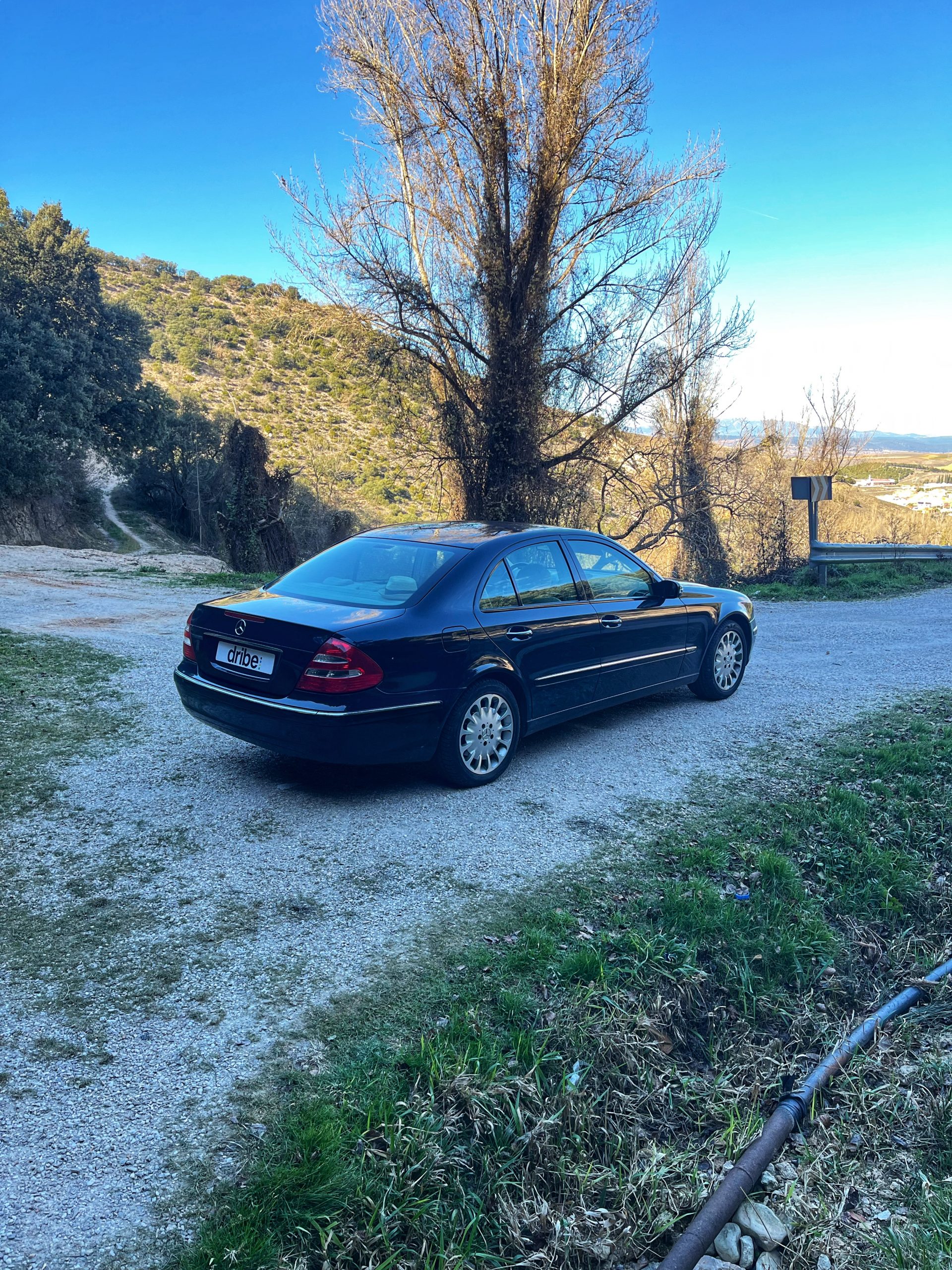 MERCEDES – BENZ E500 5.0 V8 306CV