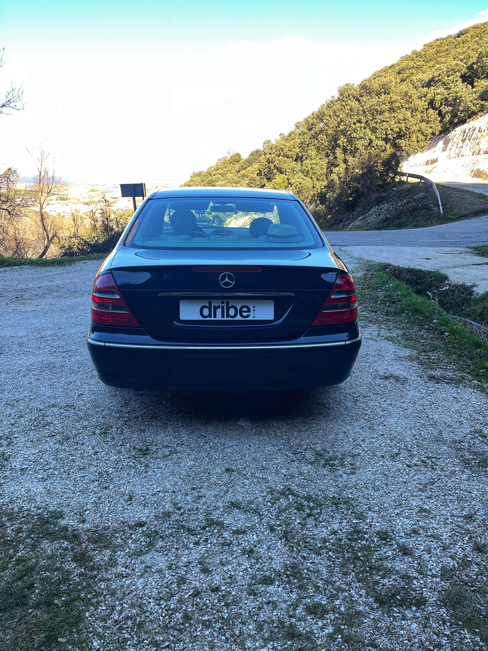 MERCEDES – BENZ E500 5.0 V8 306CV