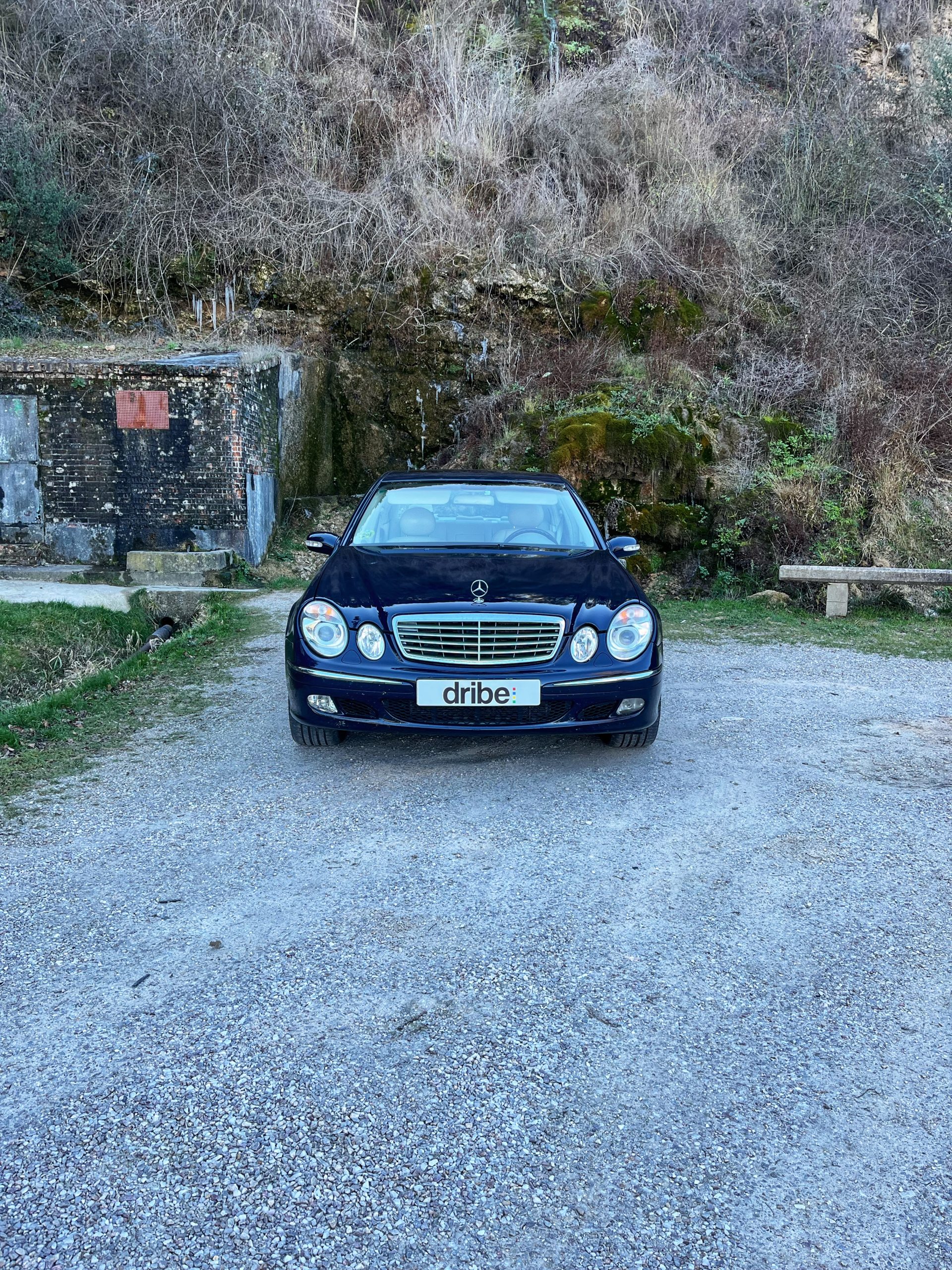 MERCEDES – BENZ E500 5.0 V8 306CV