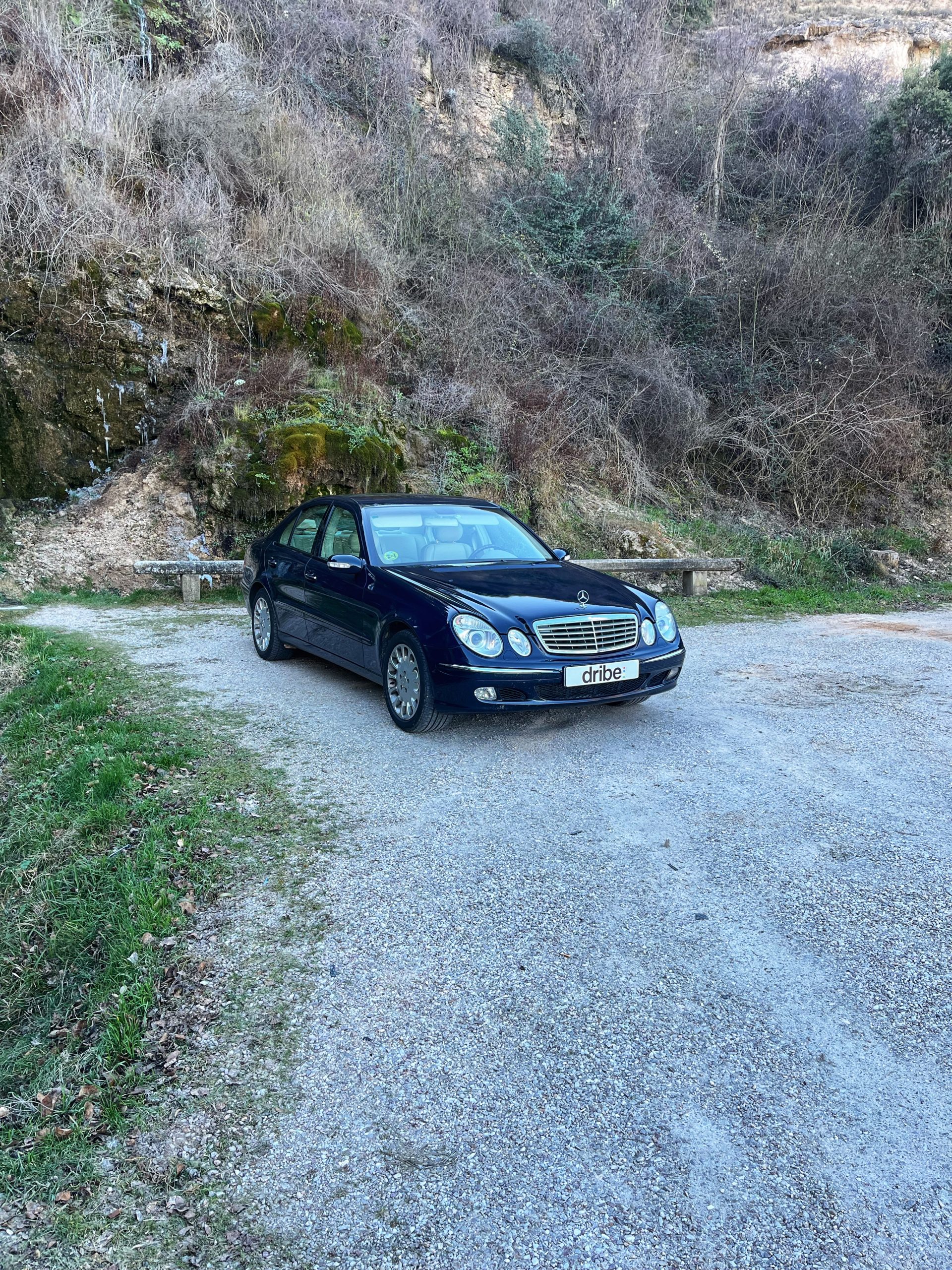 MERCEDES – BENZ E500 5.0 V8 306CV