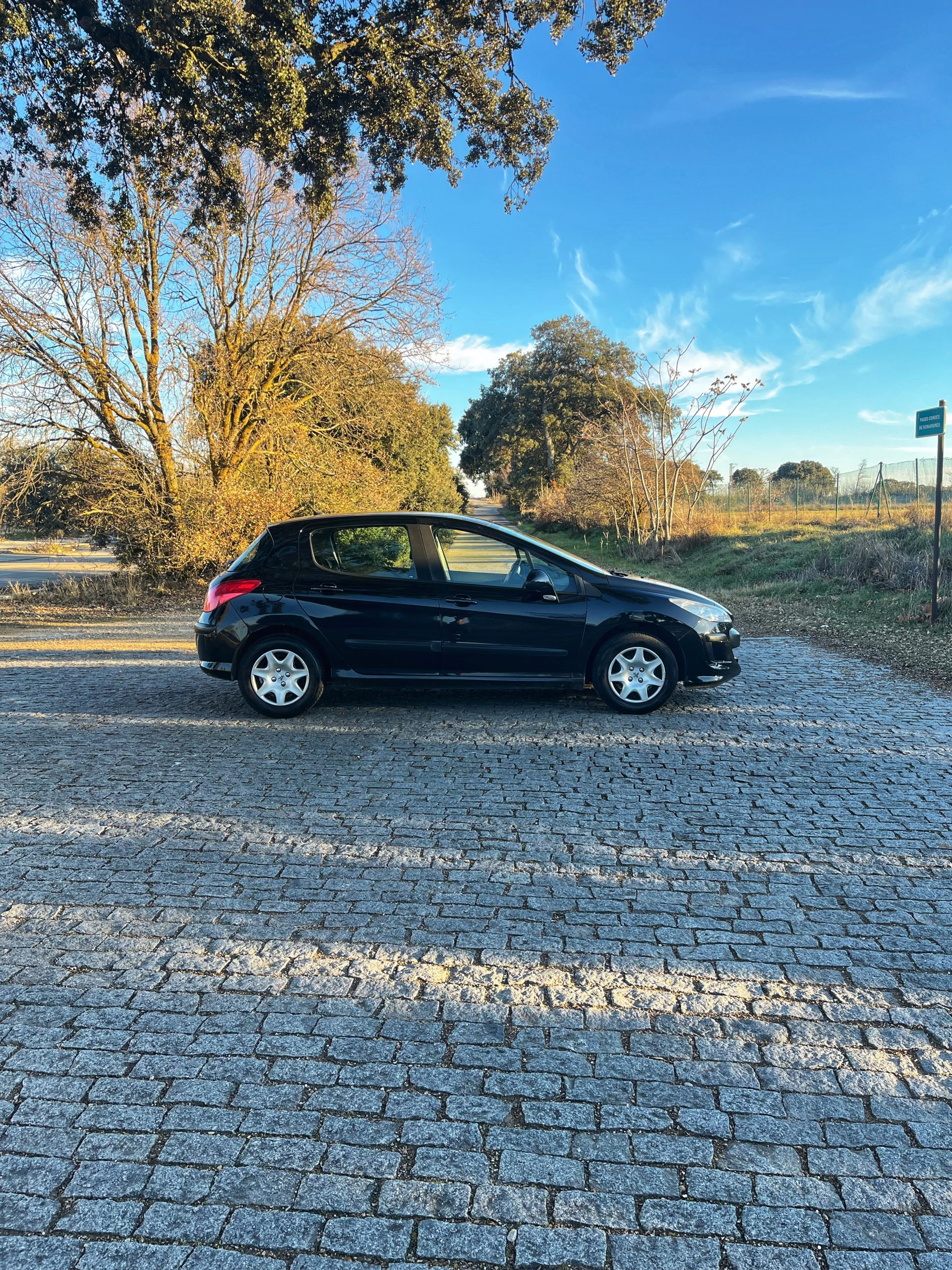 VENDIDO: PEUGEOT 308 CONFORT 1.6 VTi 120cv