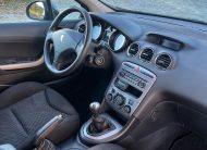 VENDIDO: PEUGEOT 308 CONFORT 1.6 VTi 120cv