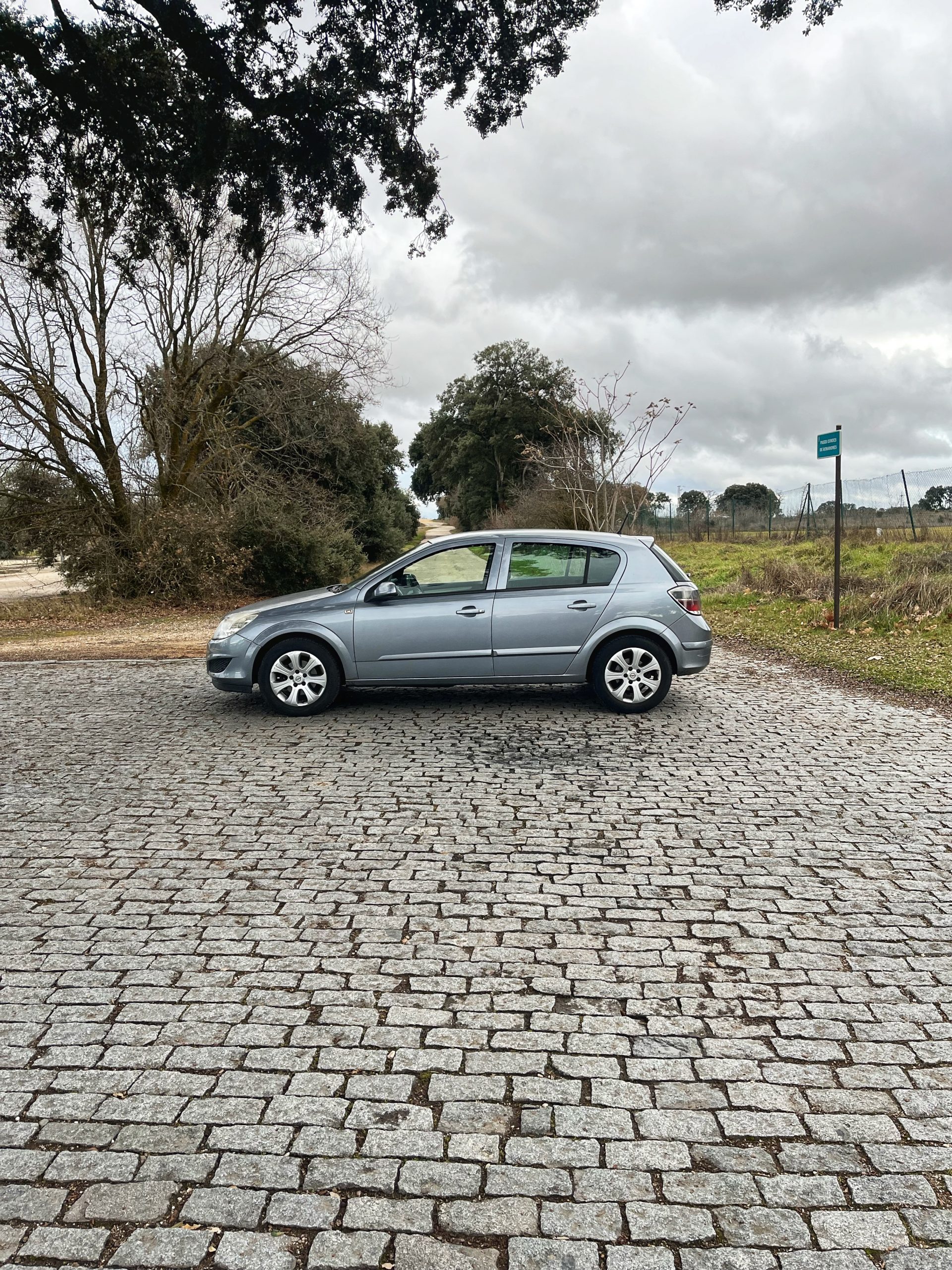 VENDIDO: OPEL ASTRA ENJOY 1.7 CDTI 100CV