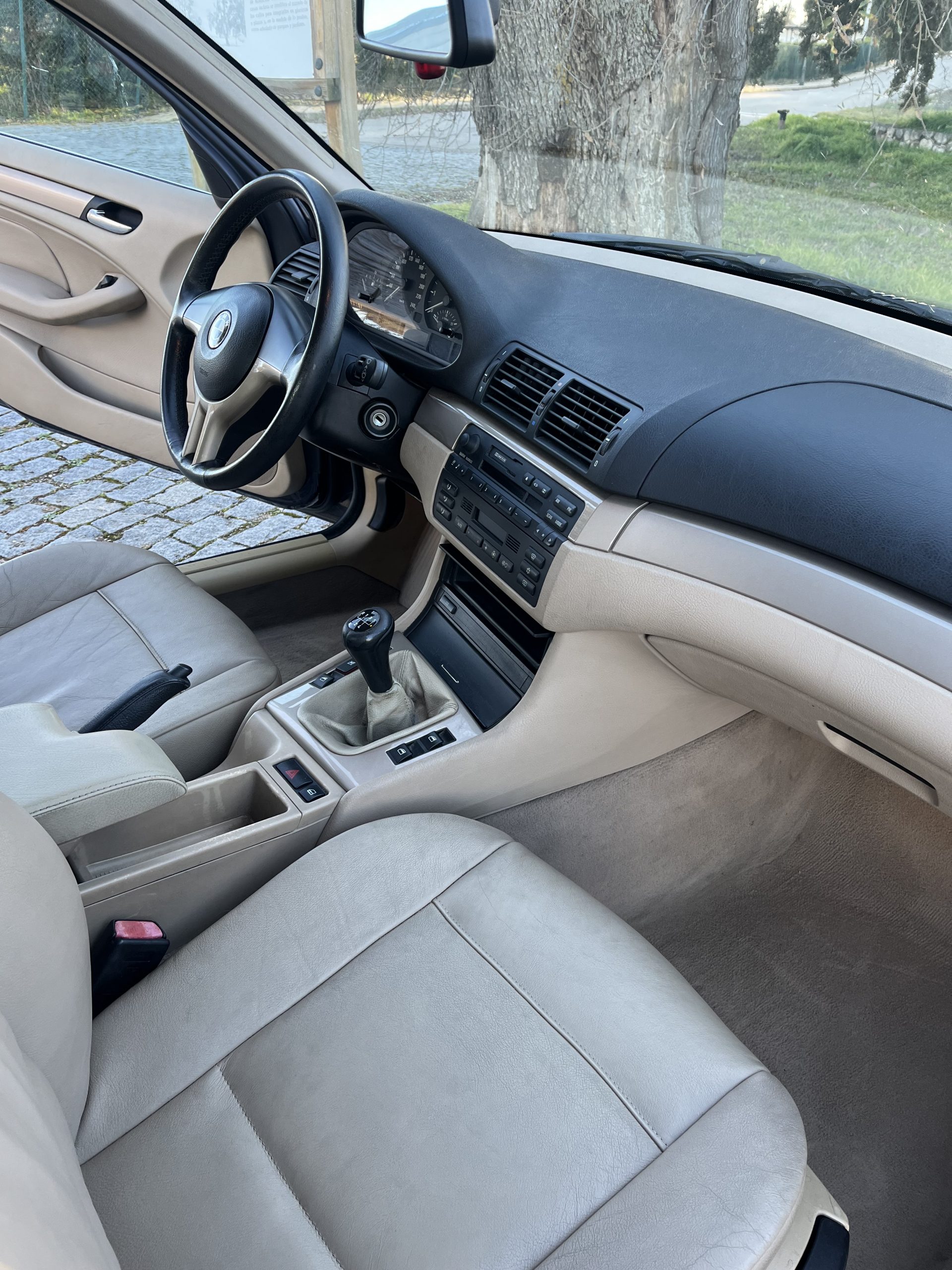 VENDIDO: BMW 320i e46