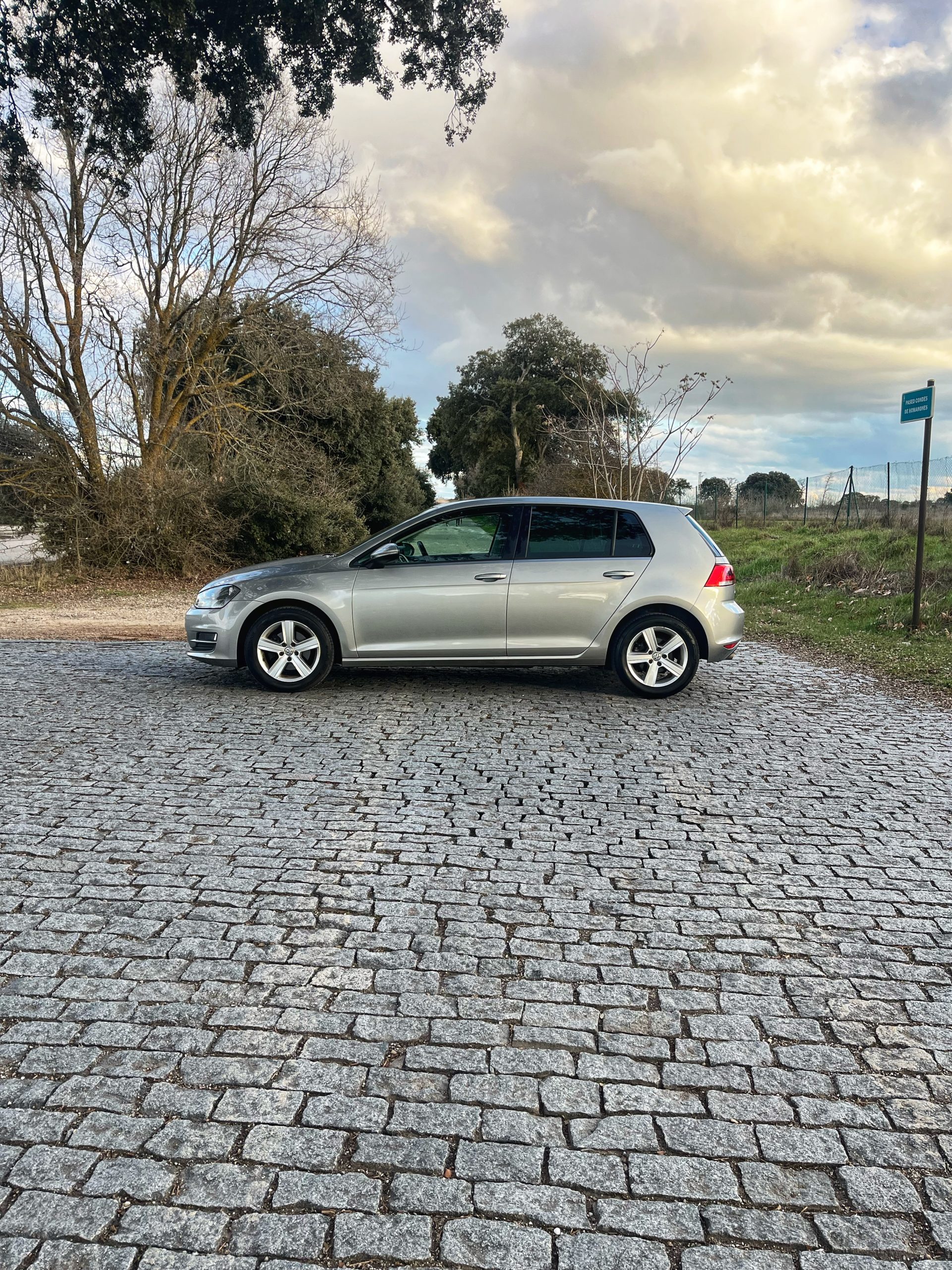 VENDIDO: VOLKSWAGEN GOLF ADVANCE 1.4 TSI 125CV